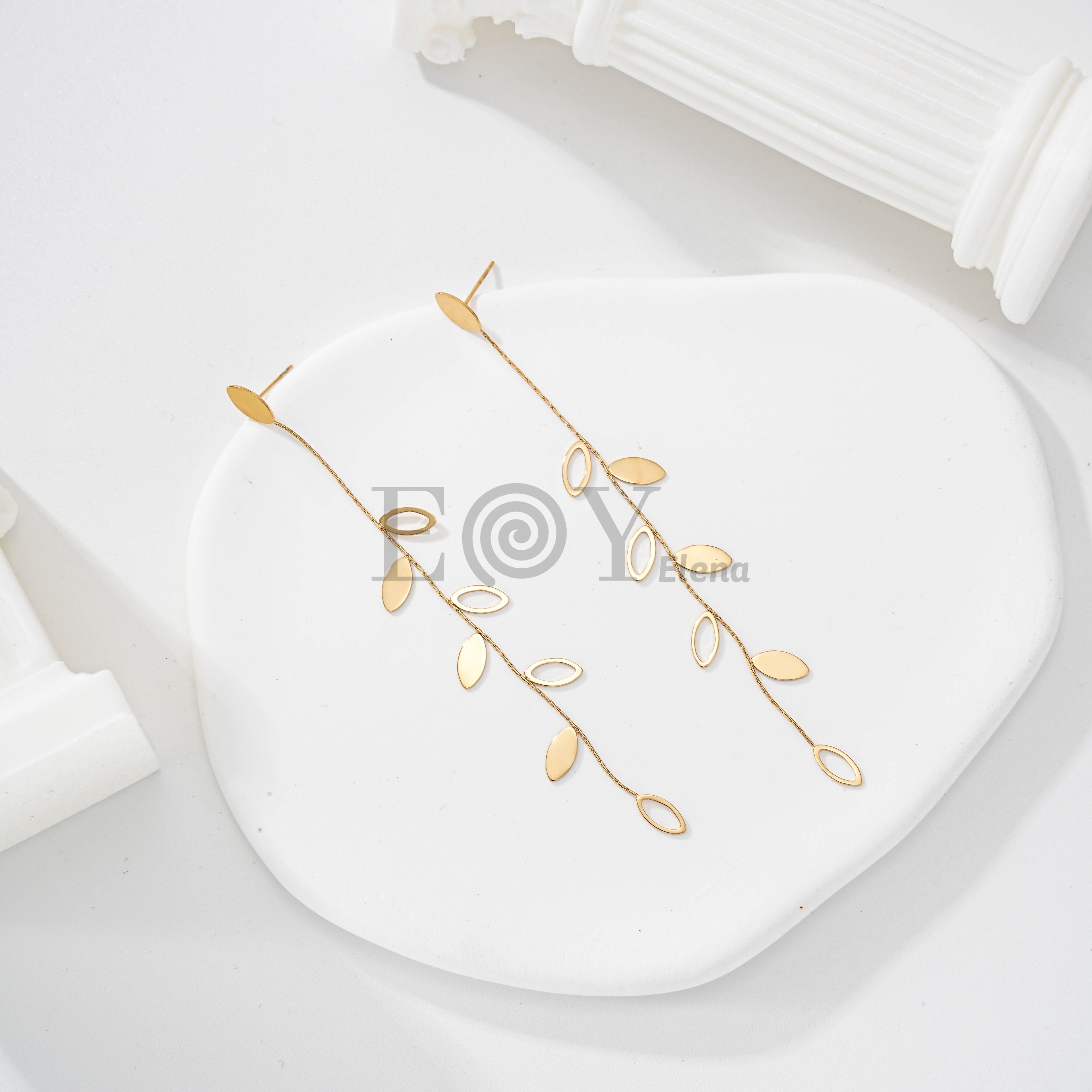 Pendientes largos hoja