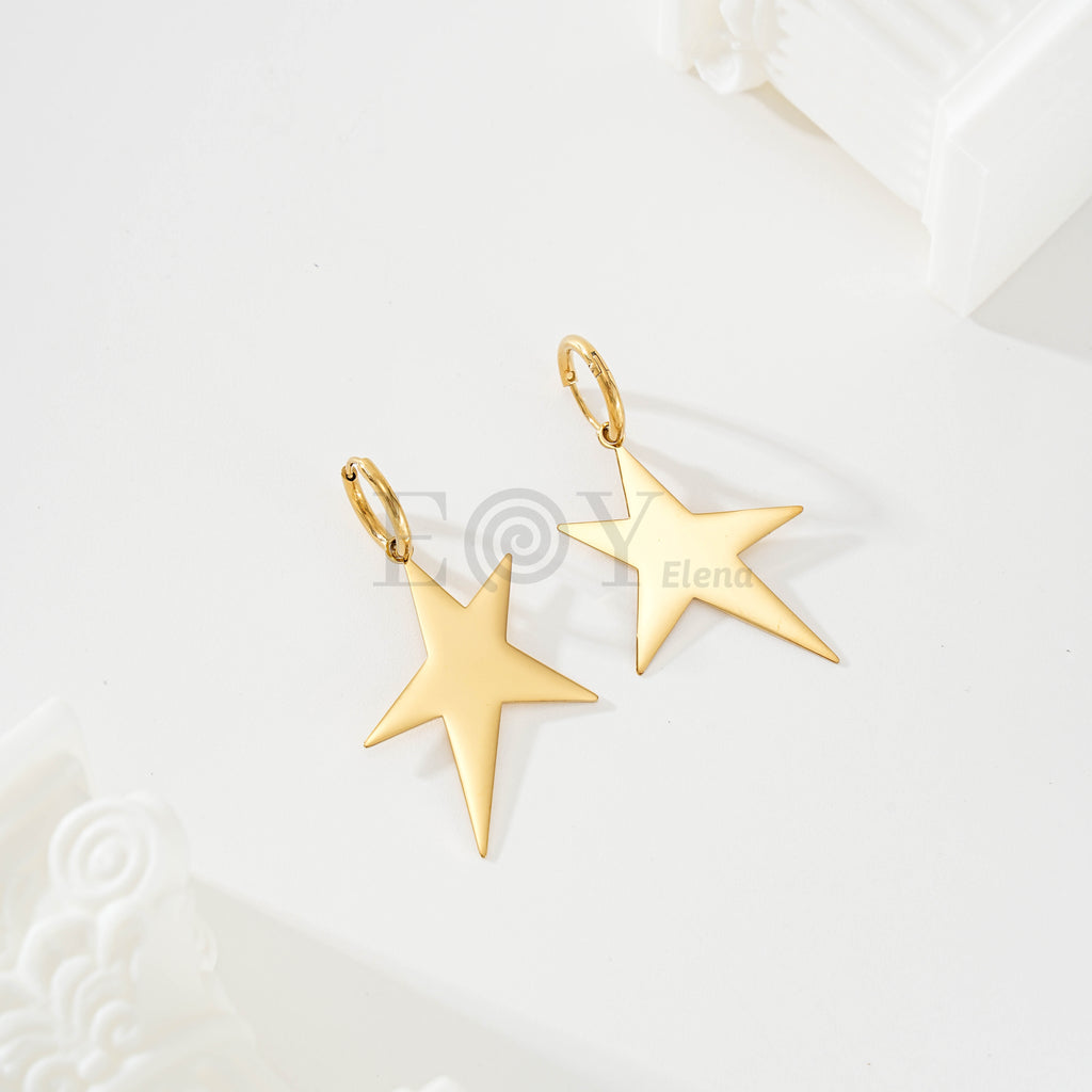 Pendientes de aro con estrella