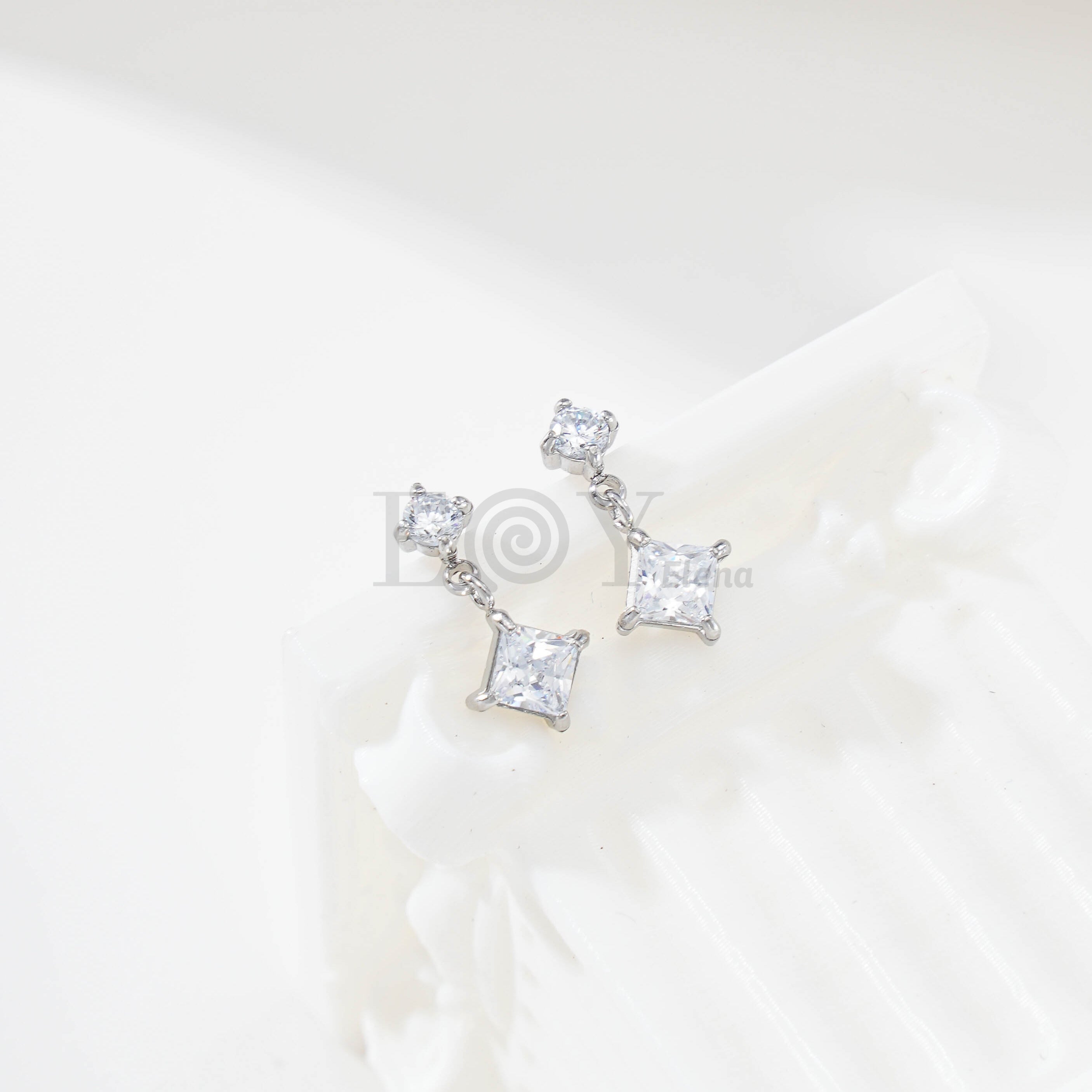 Pendientes doble circonita cuadrada