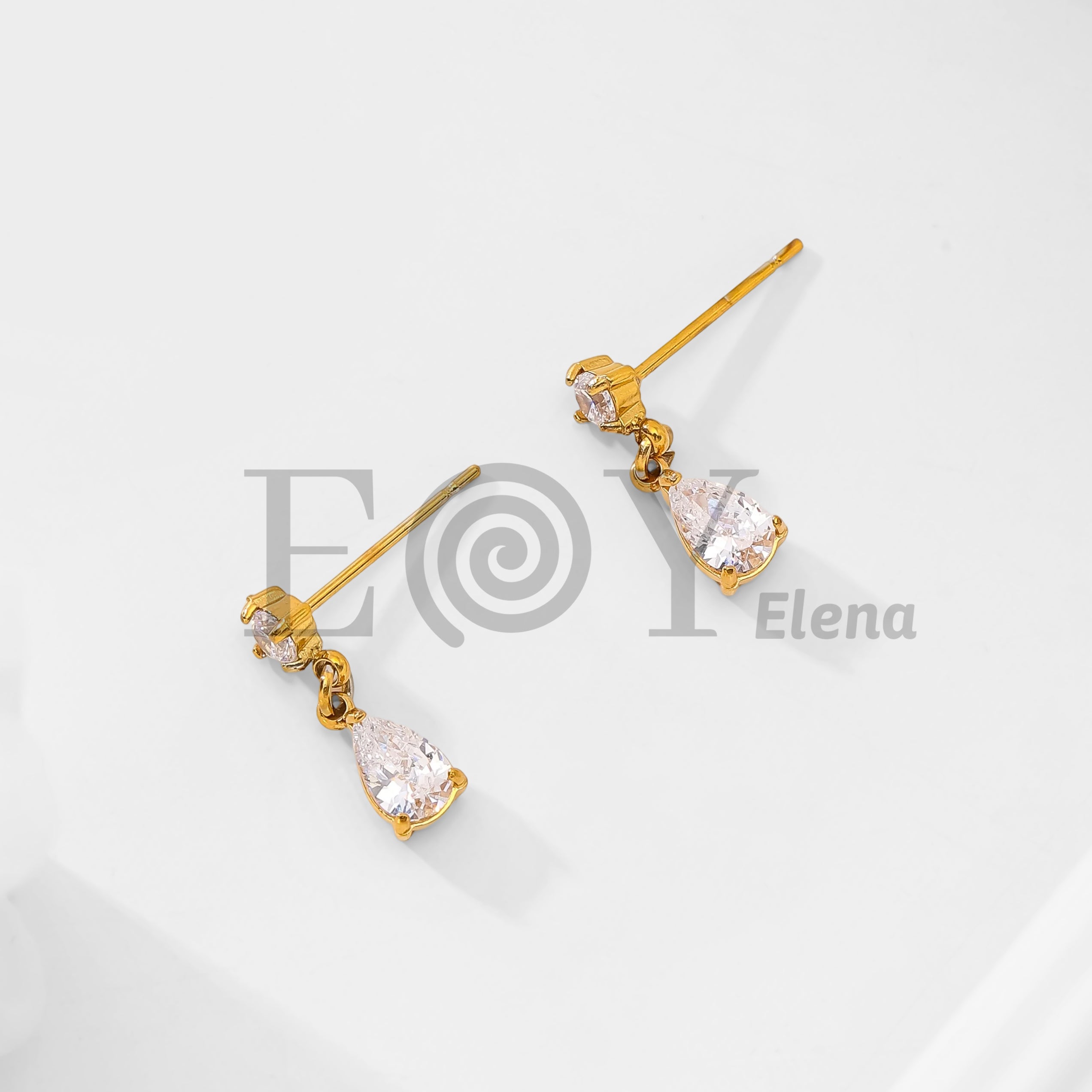 Pendientes circonita y lágrima