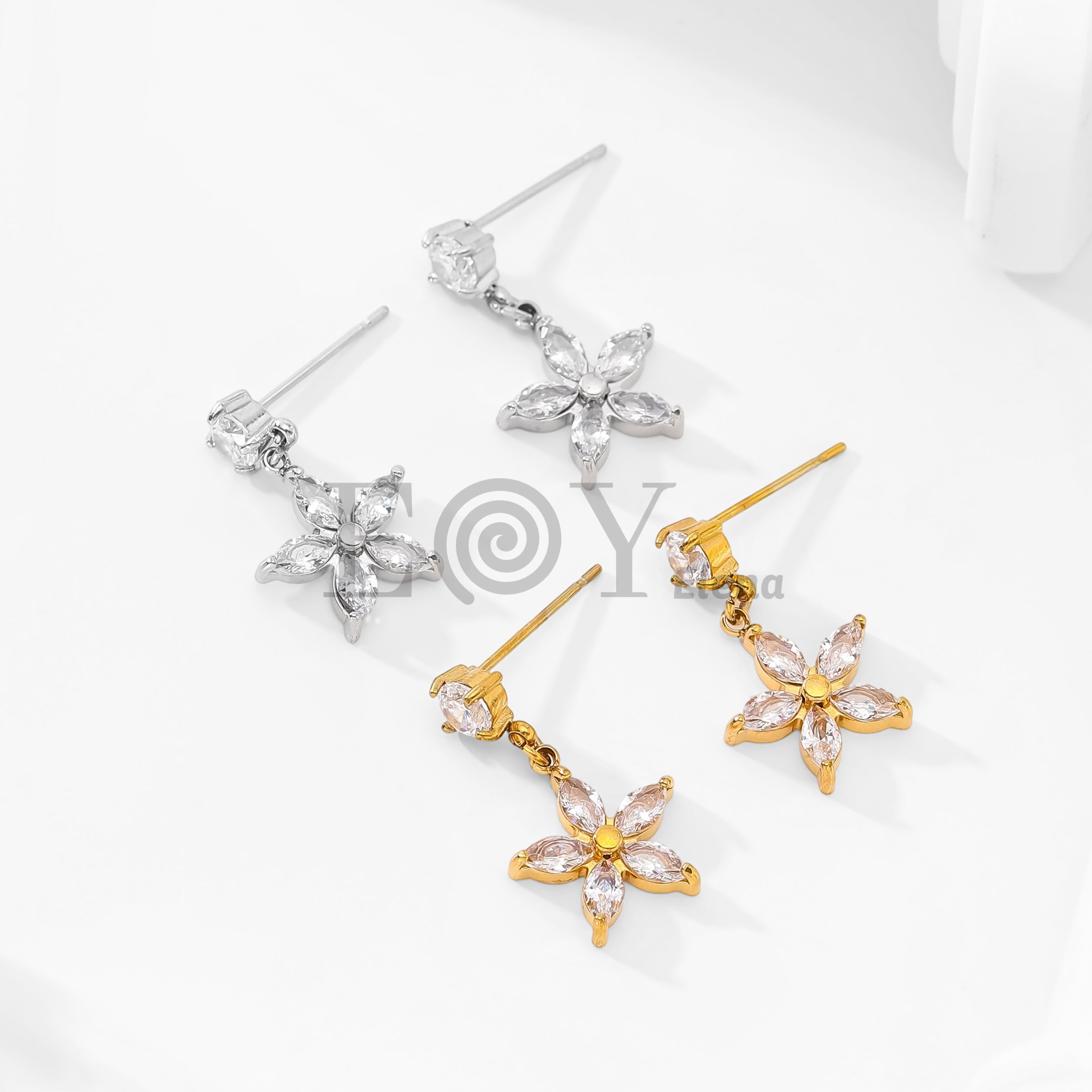 Pendientes de circonita y flor