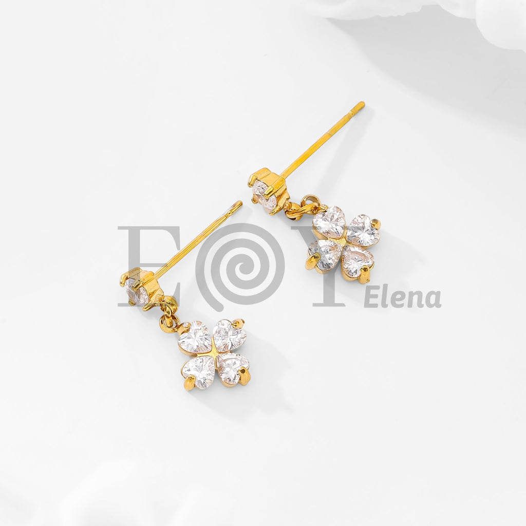 Pendiente circonita y flor