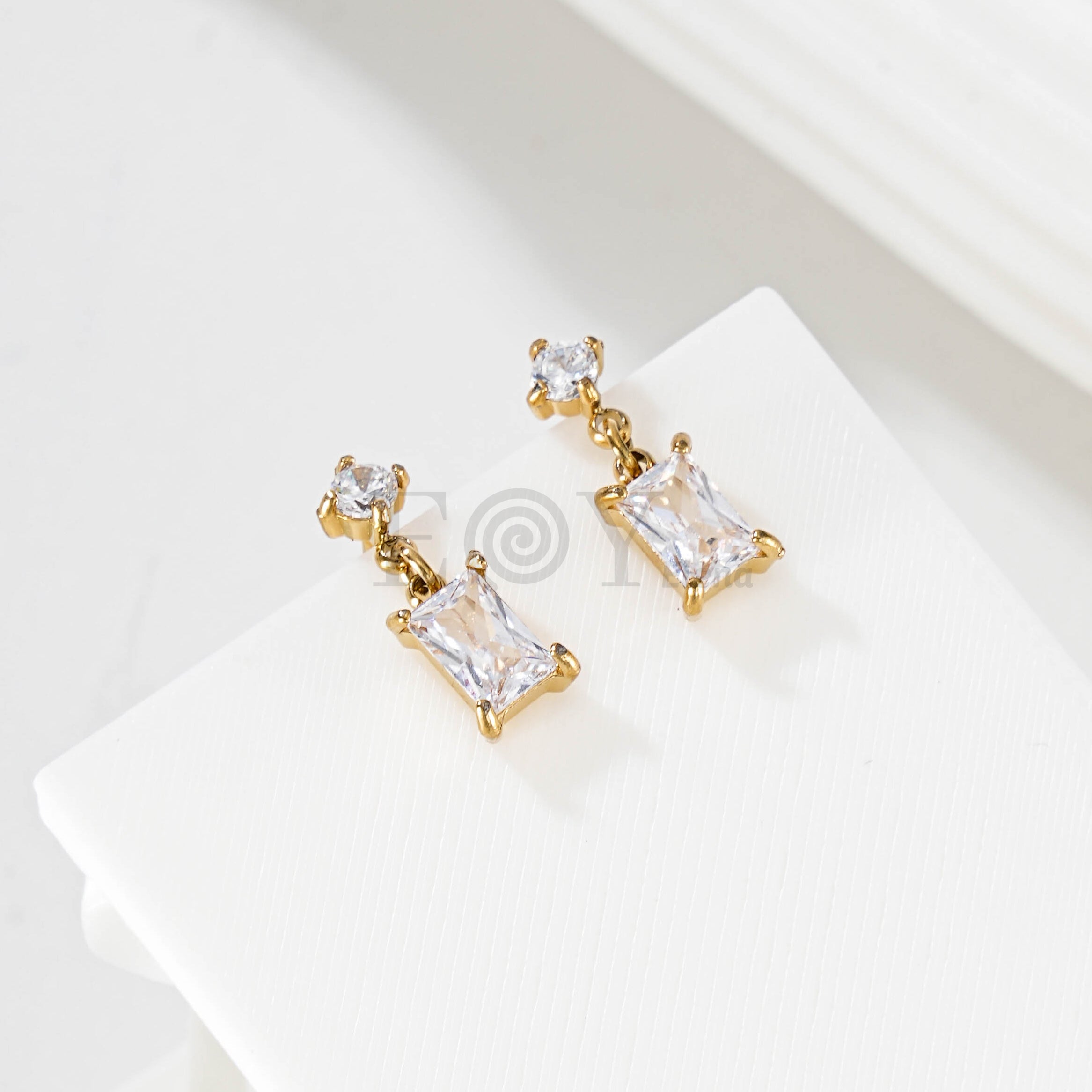 Pendientes Colgantes Rectangulares de Circonita