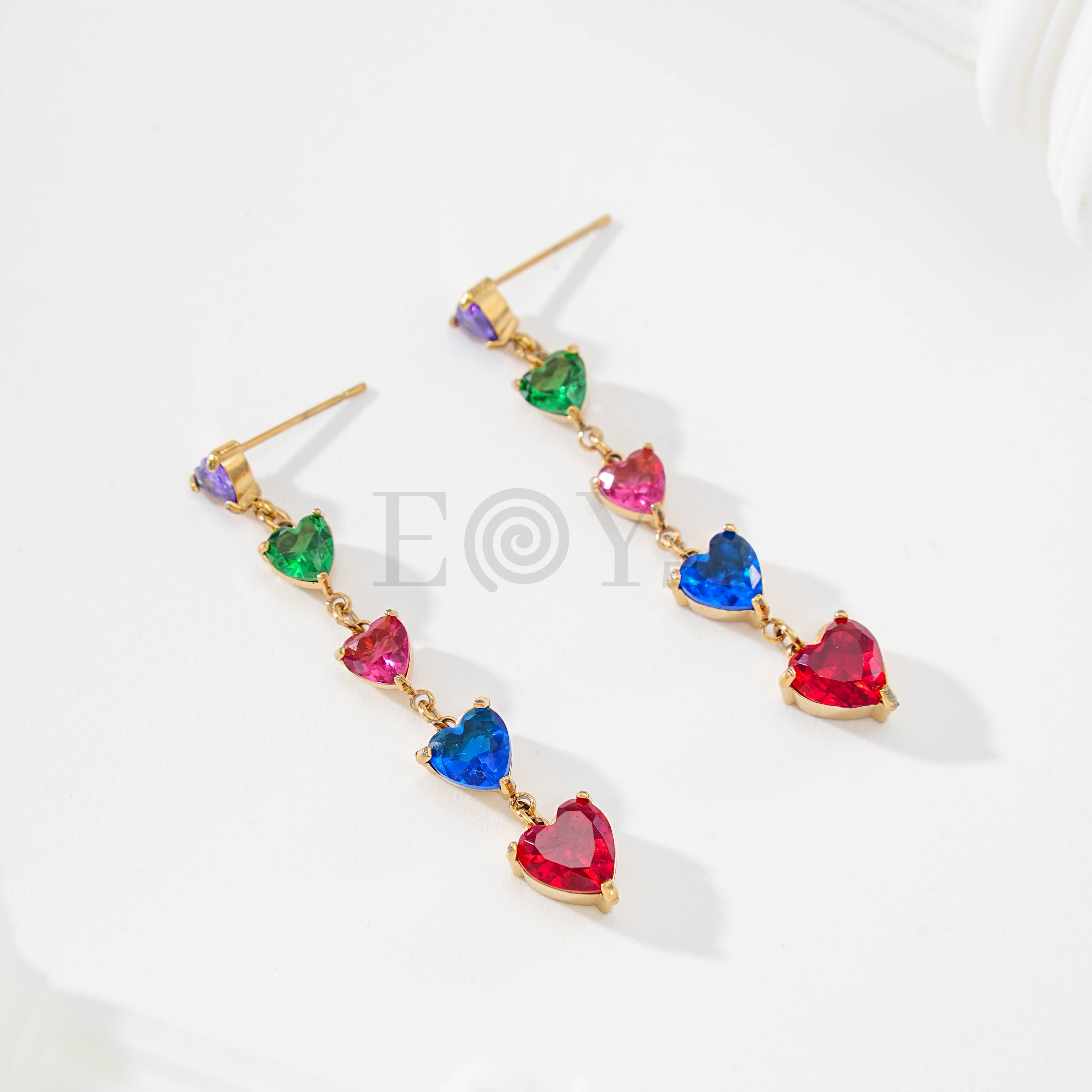 Pendientes largos circonita corazón