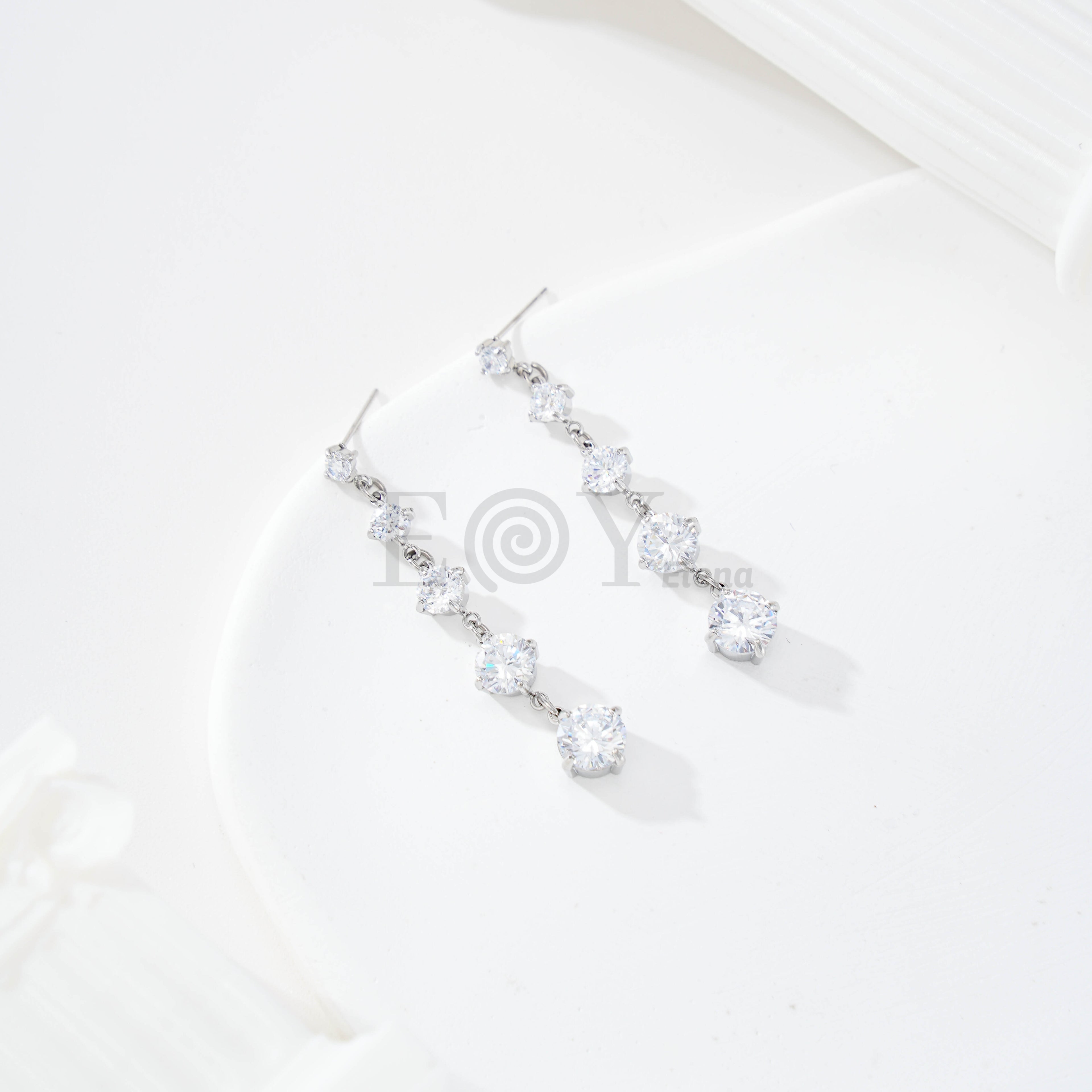 Pendientes largos circonita círculo
