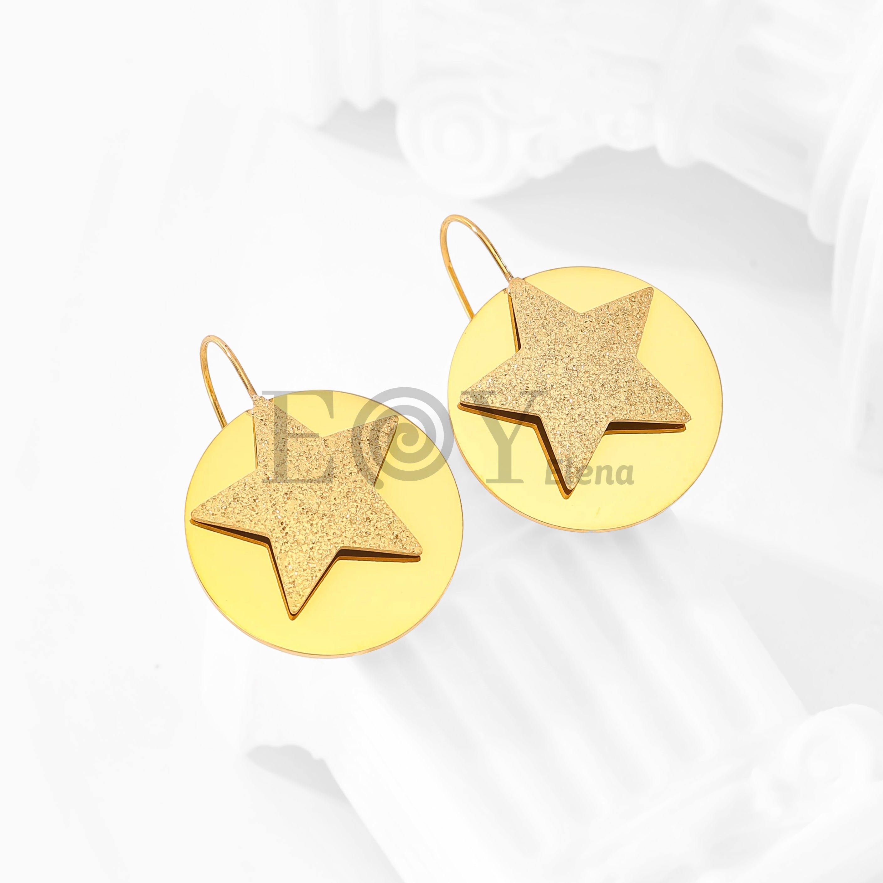 Pendientes estrella brillo sobre chapa