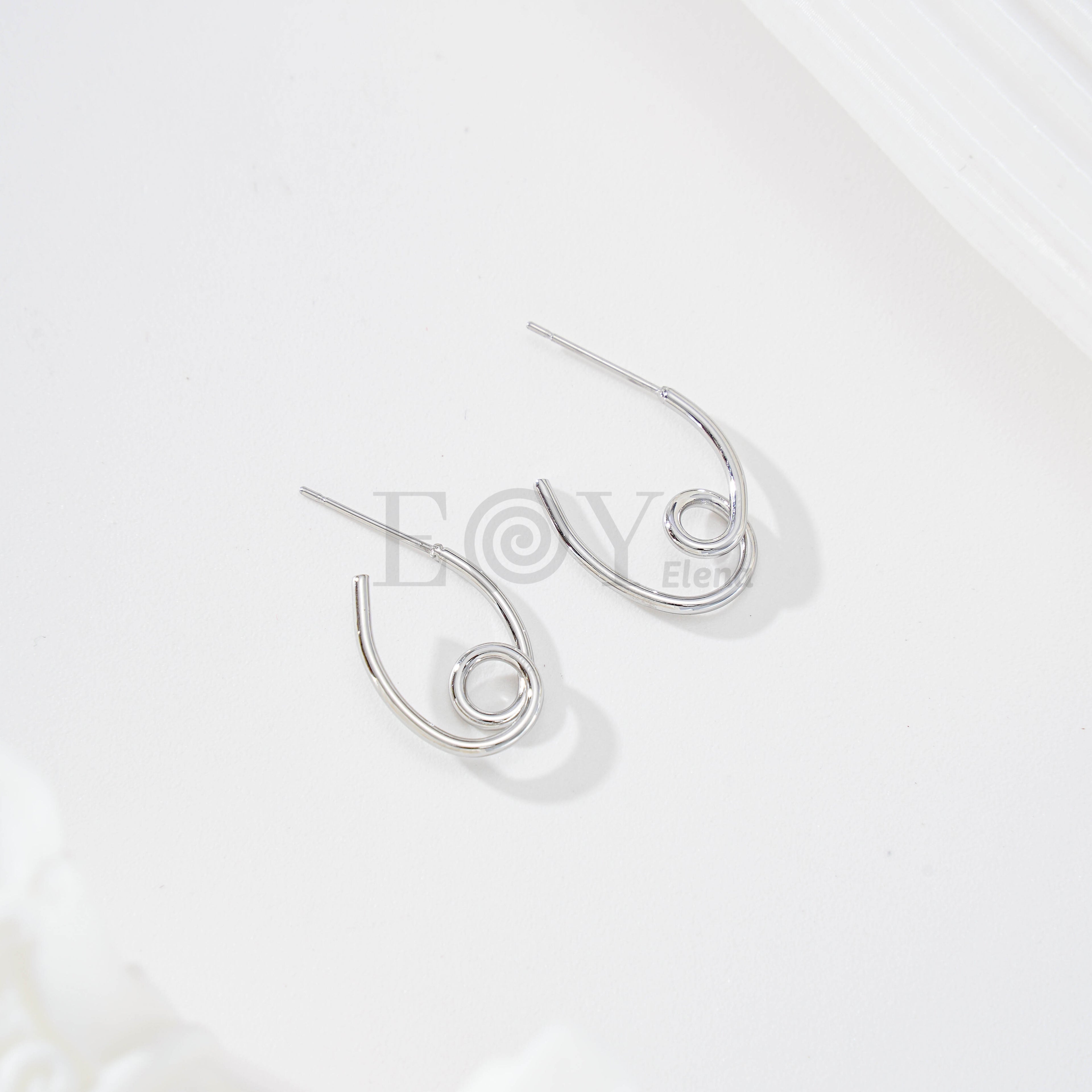 Pendientes de aro irregular
