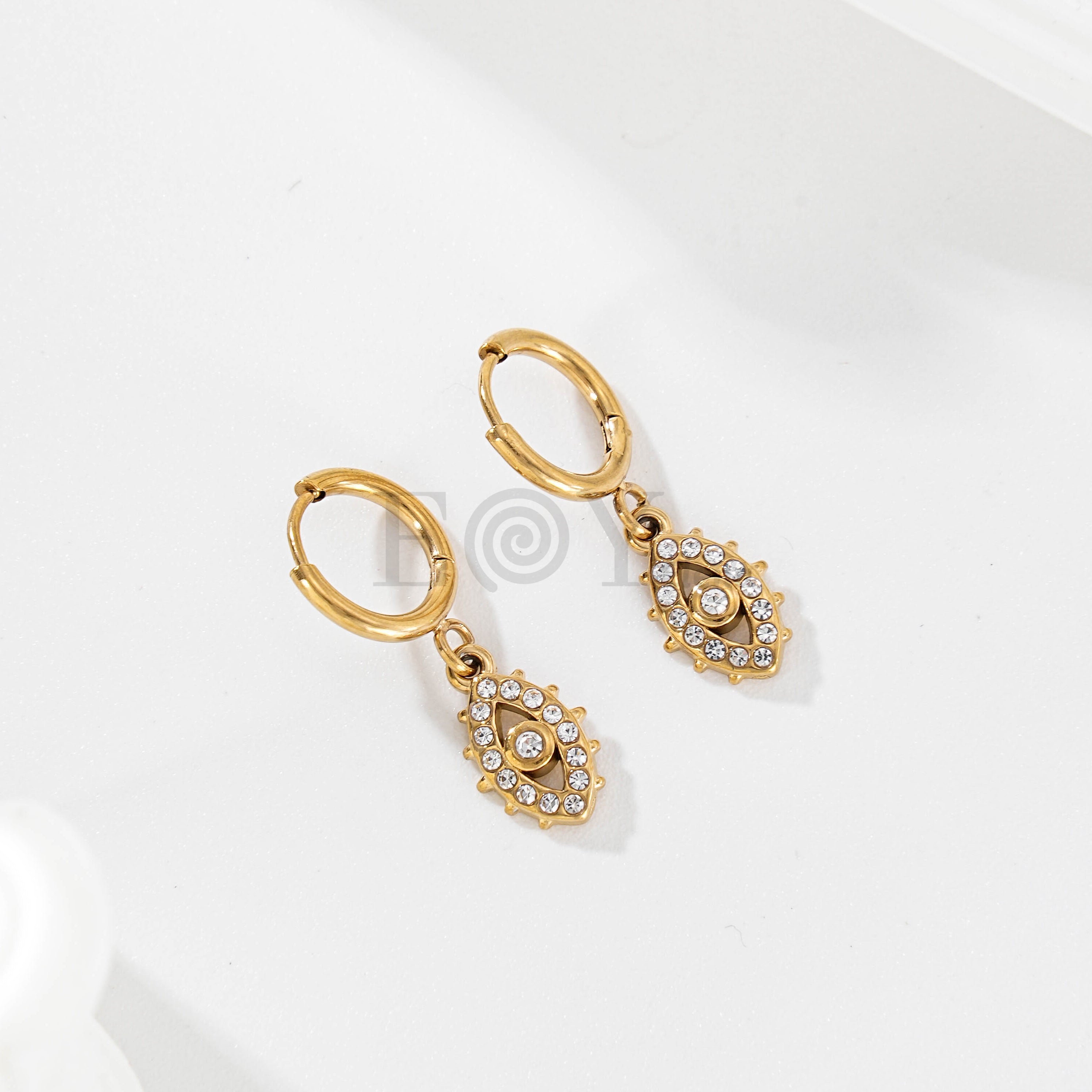Pendientes Aro Ojo Protector