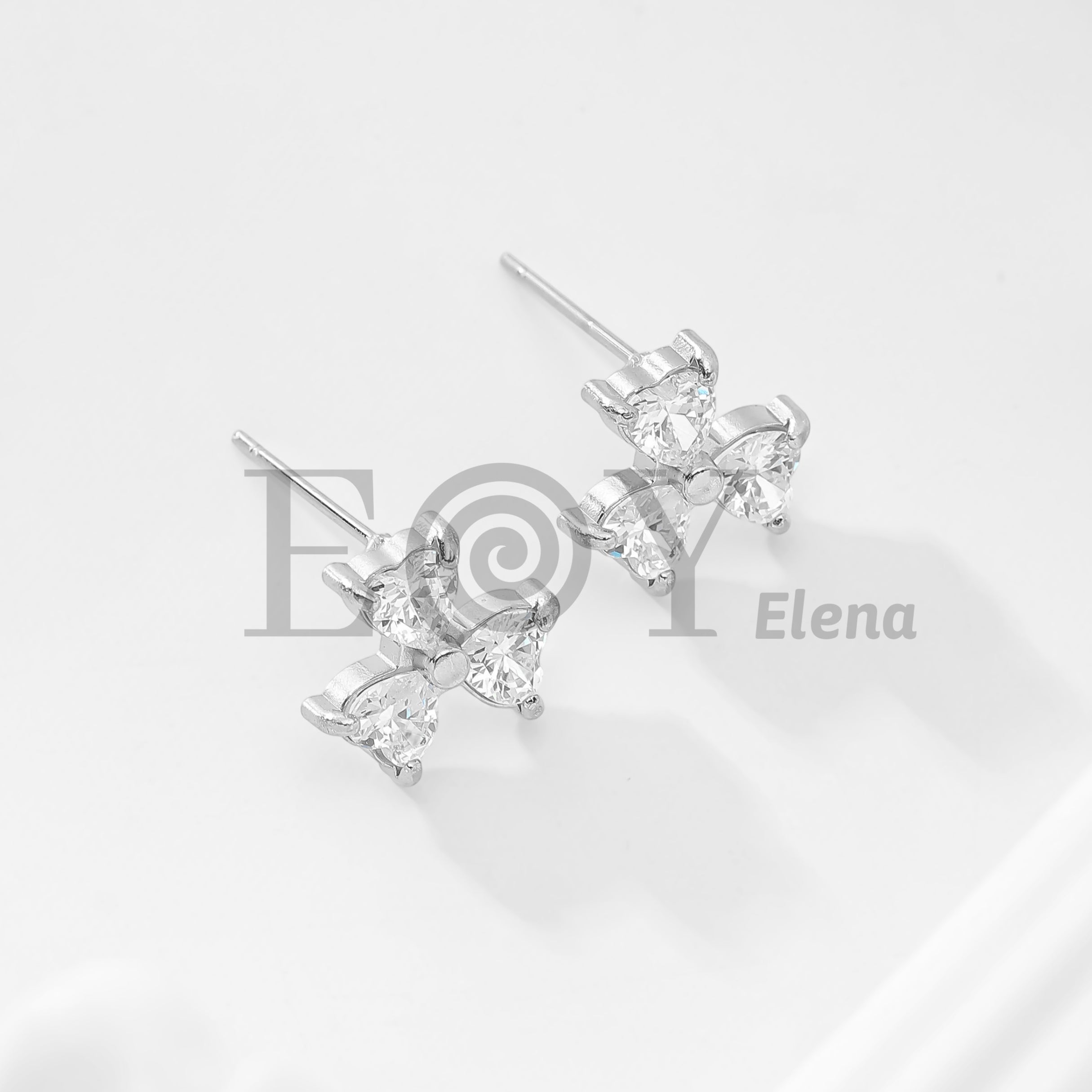 Pendientes triple circonita