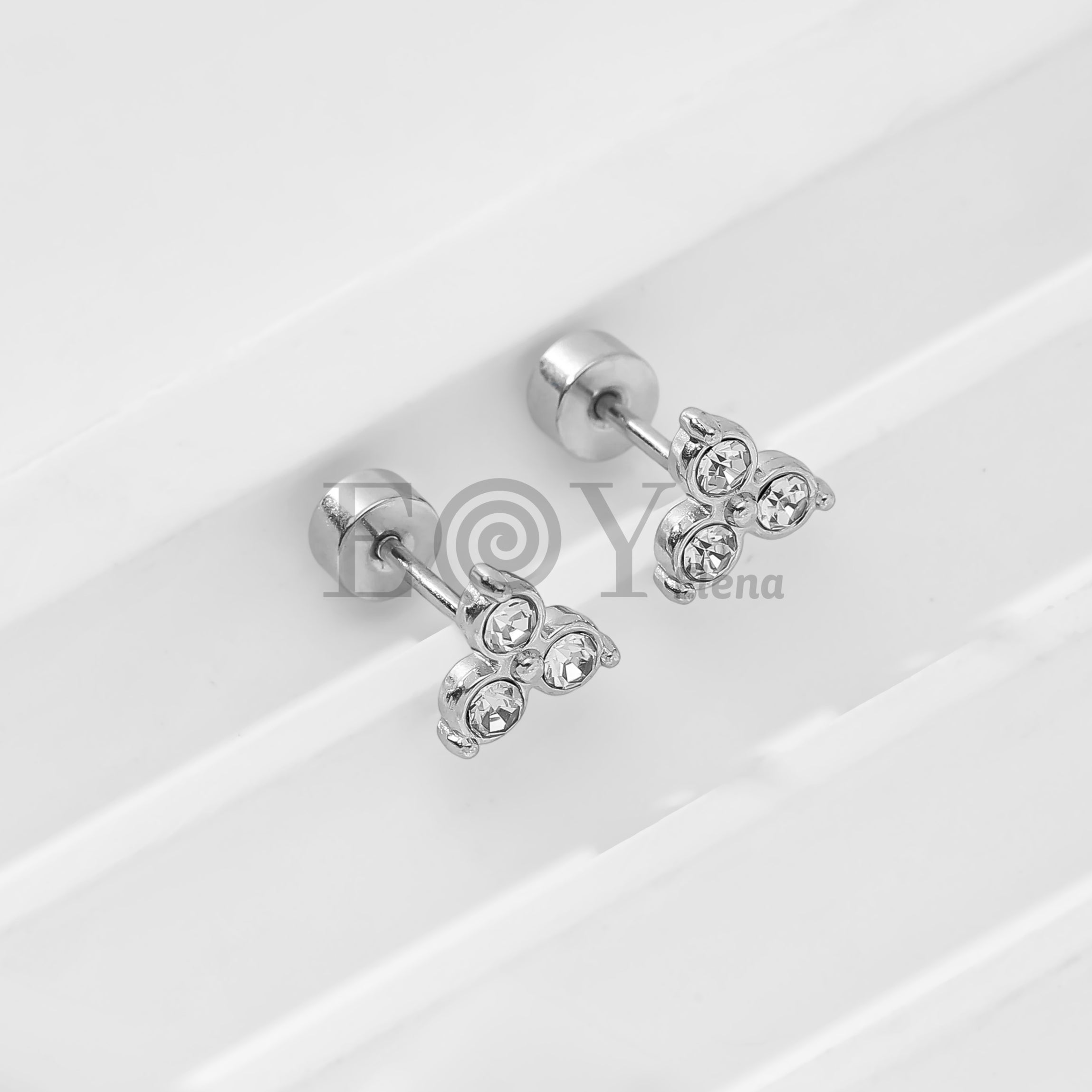 Pendientes triple circonita