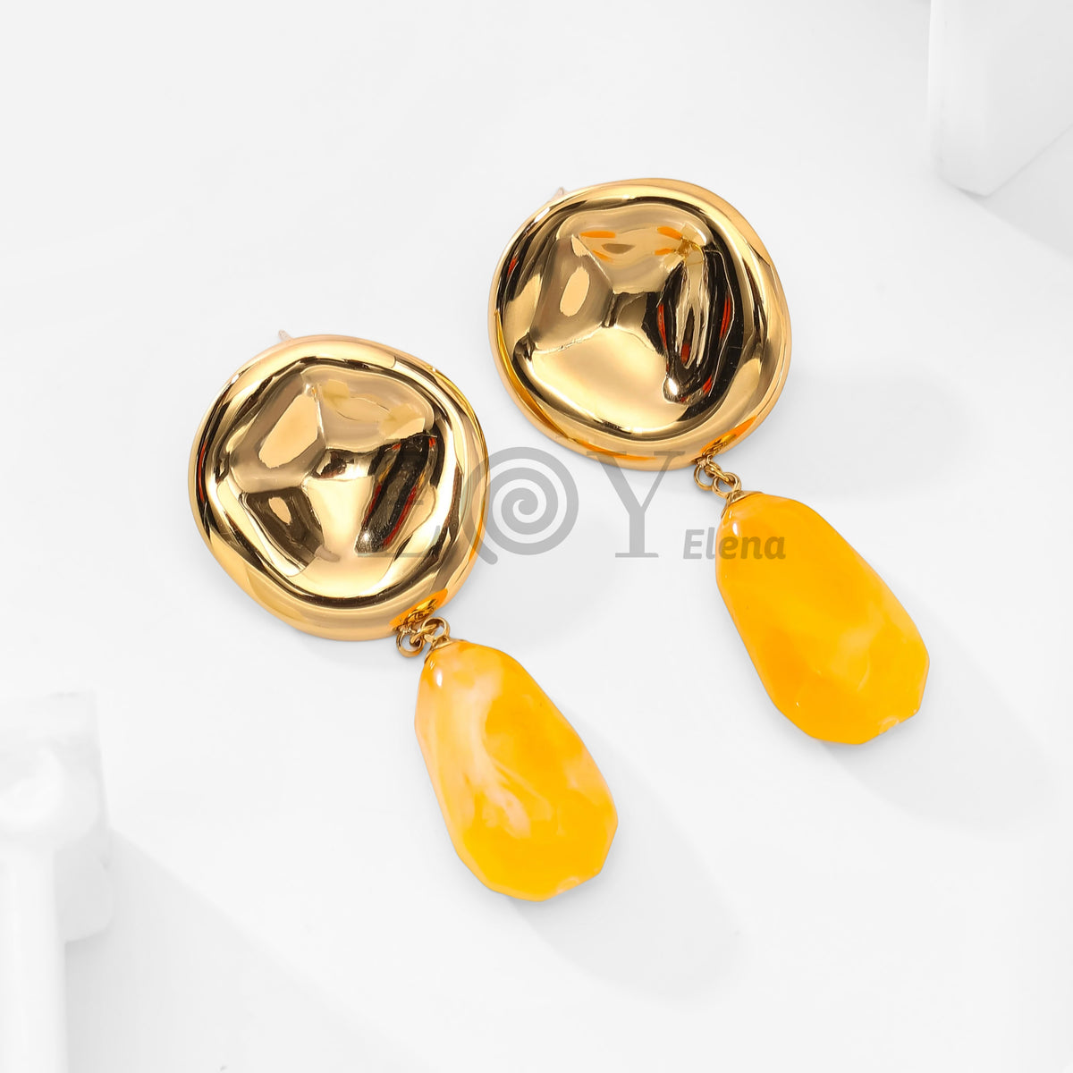 Pendientes chapa relieve y piedra irregular
