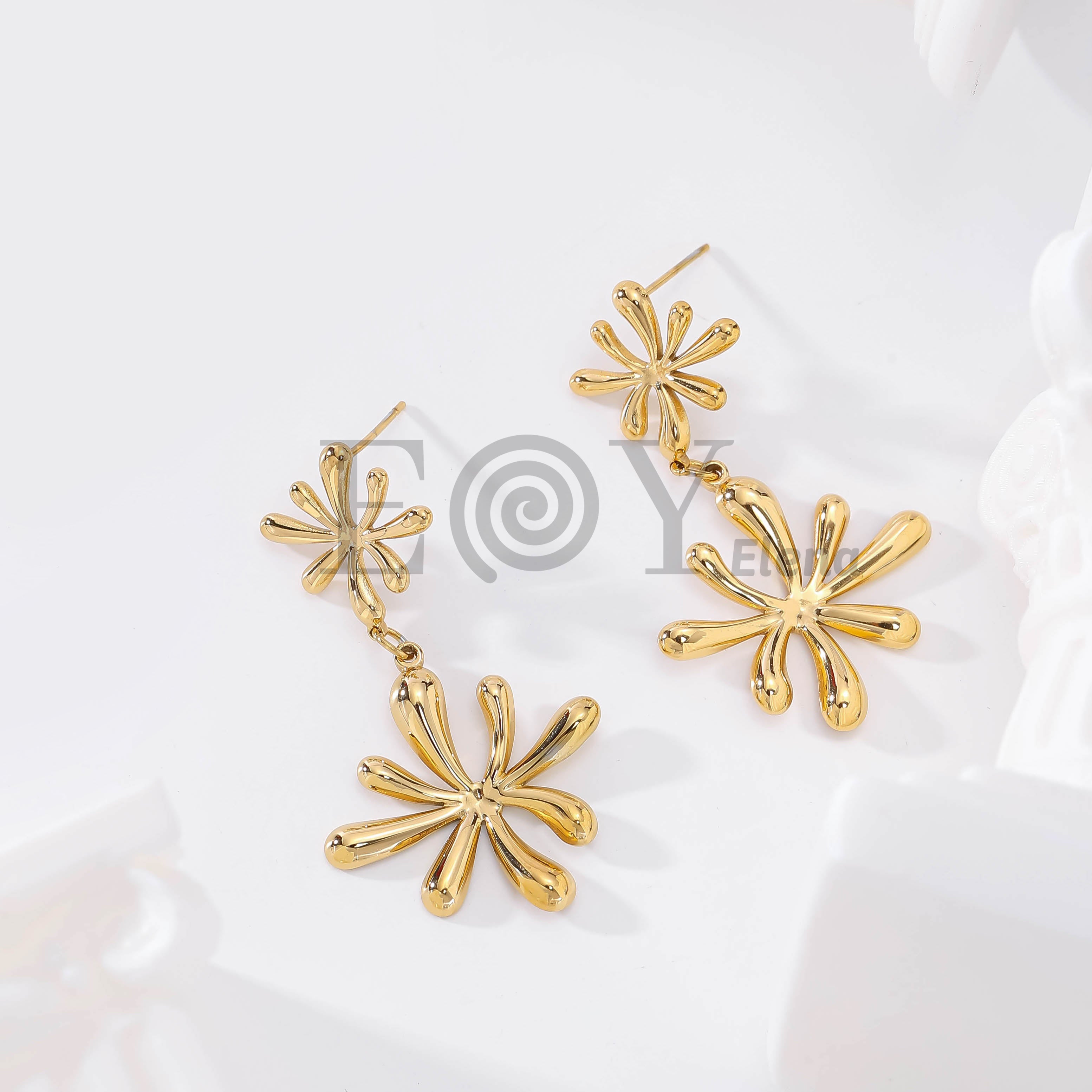 Pendientes Flor Dorada