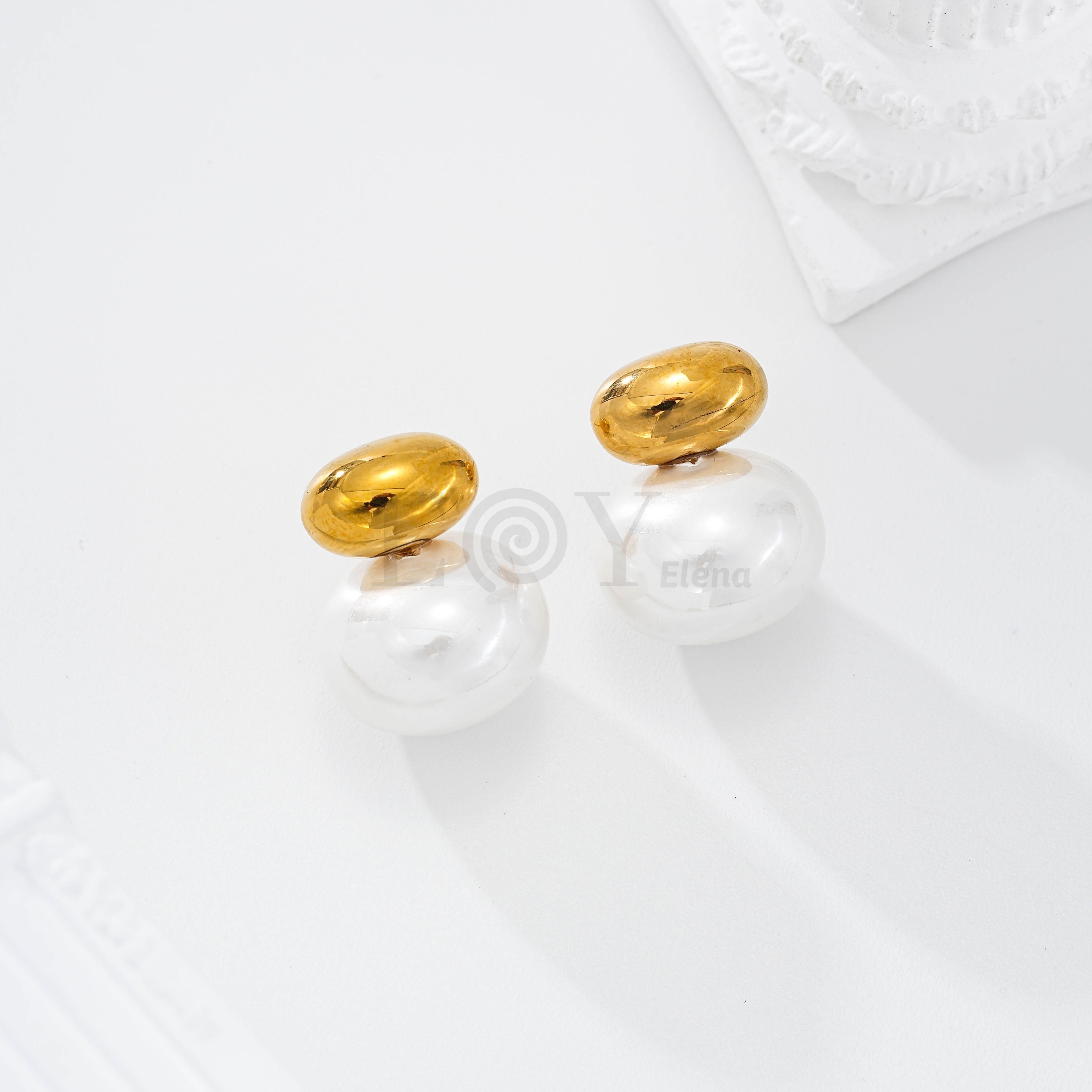 Pendientes con óvalo horizontal y perla acero