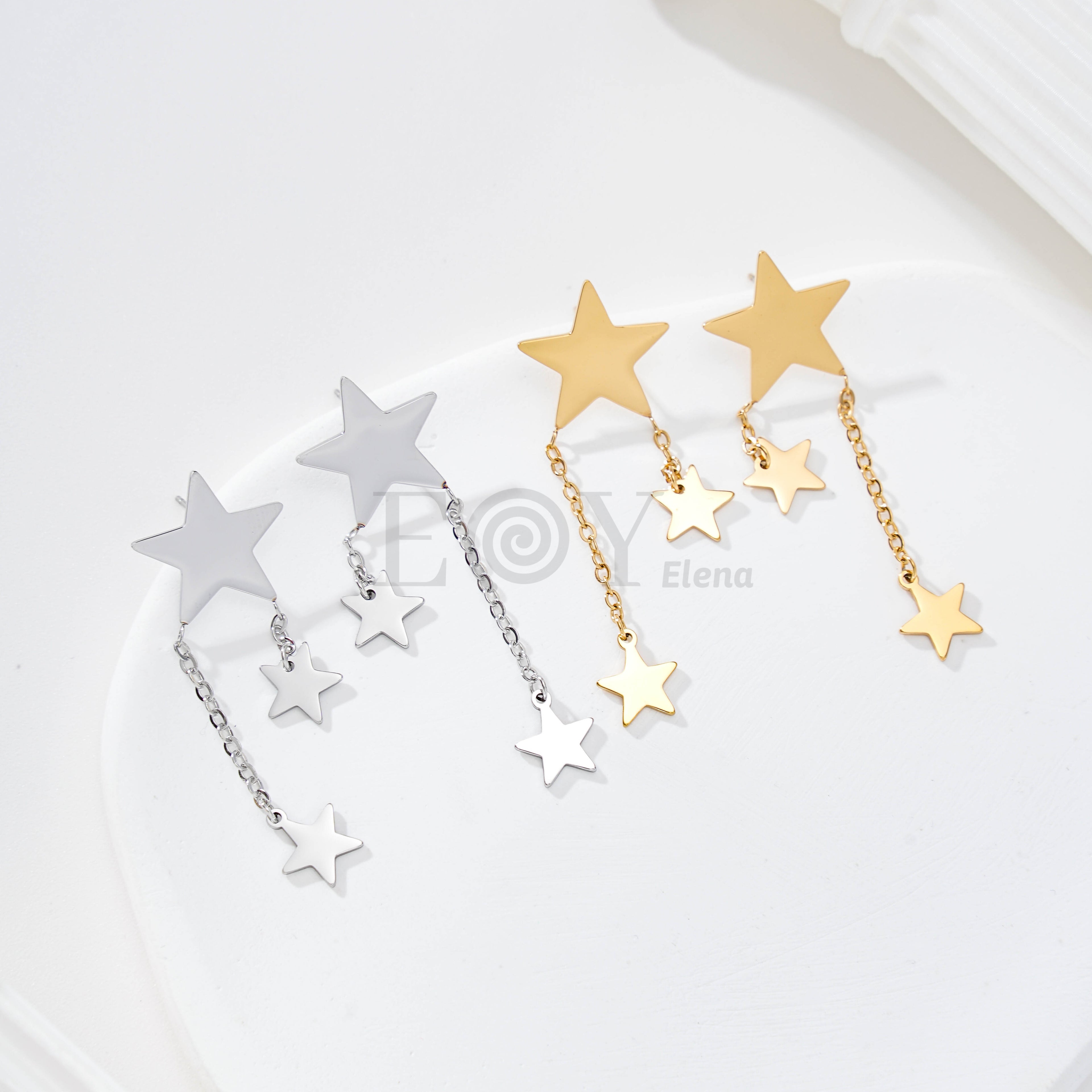 Pendientes de estrella con dos cadenas