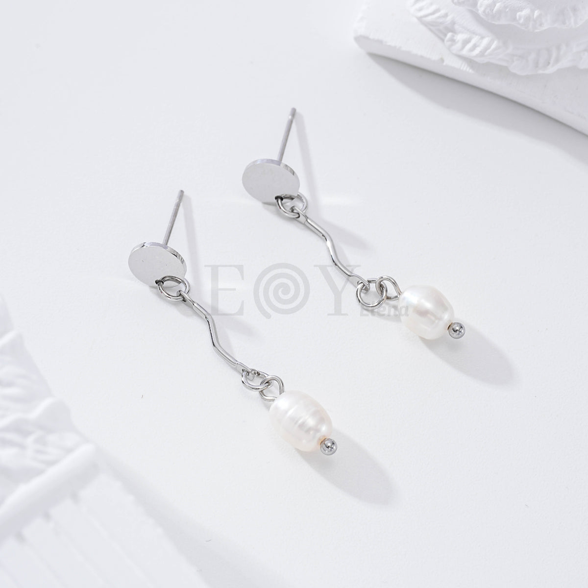 Pendientes chapa con perla colgante acero
