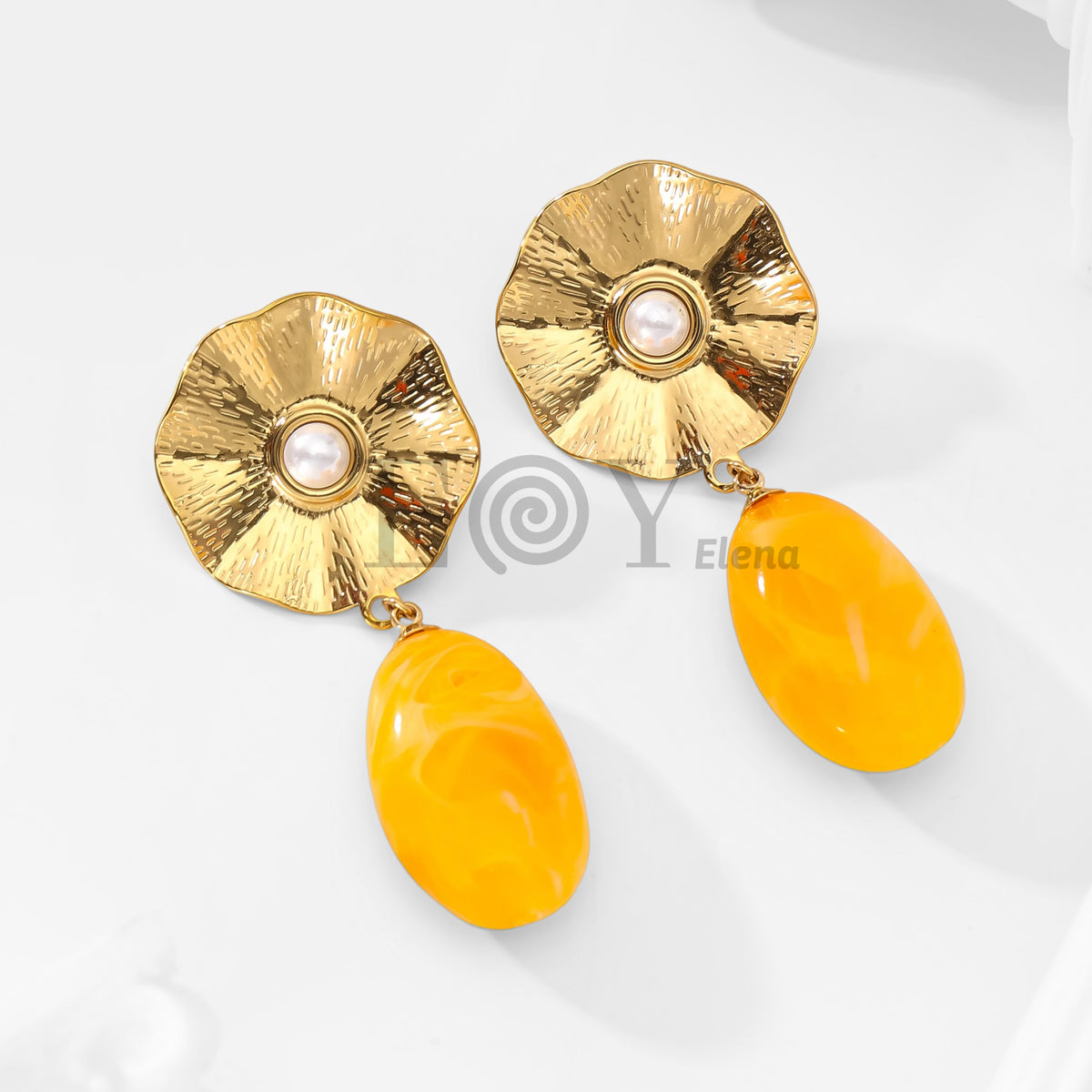 Pendientes chapa con perla y piedra
