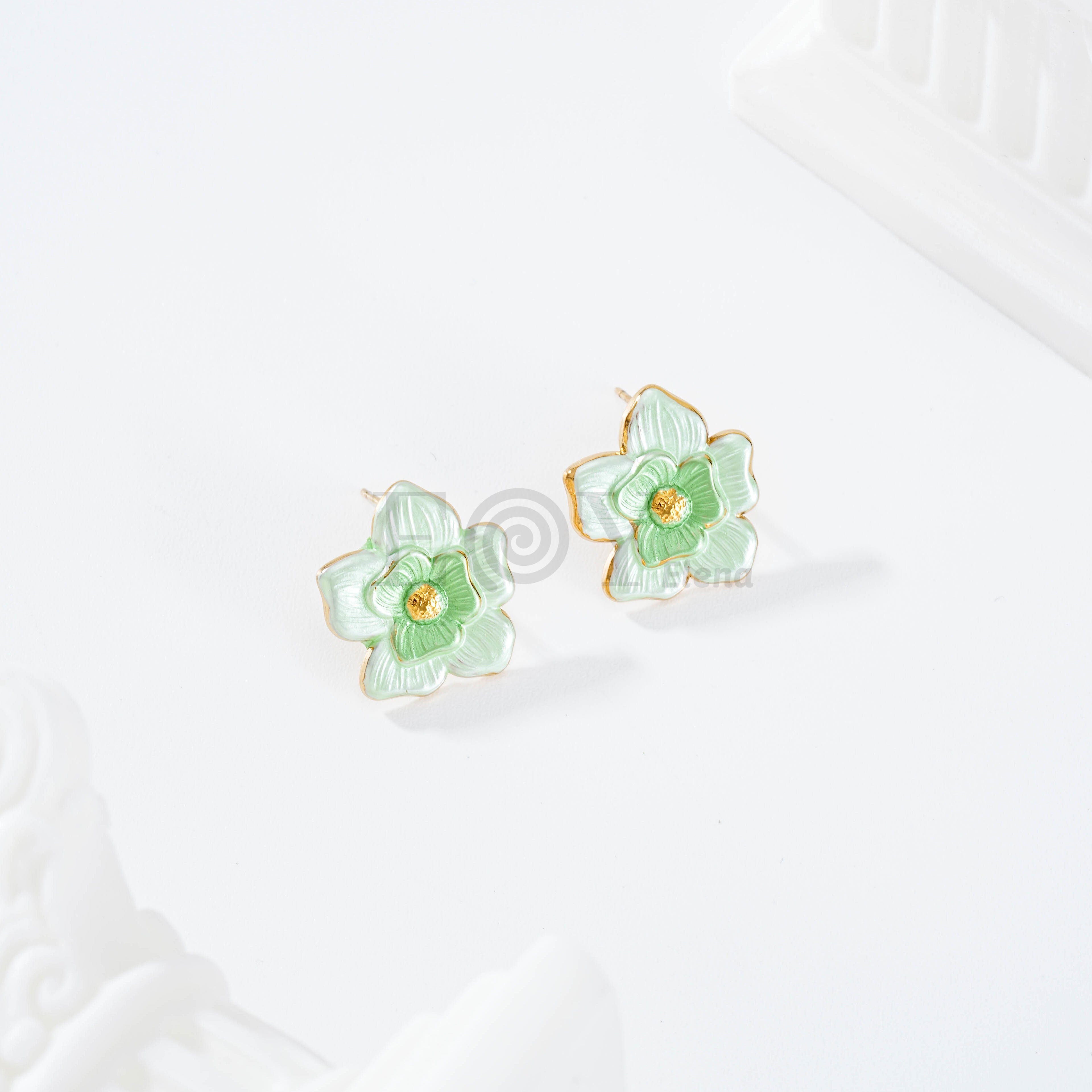 Pendientes flor color