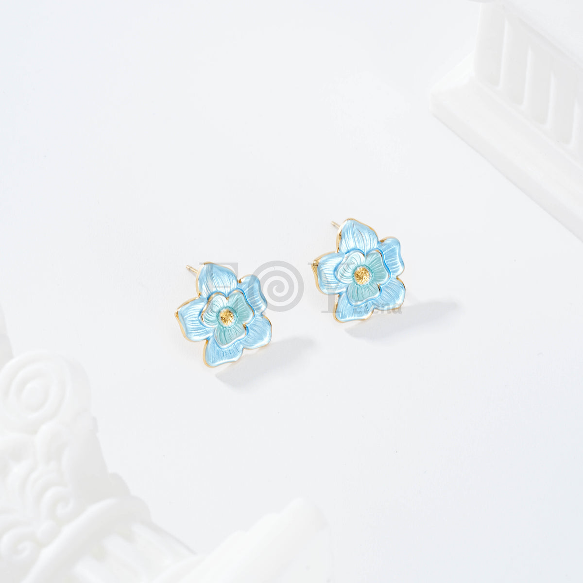 Pendientes flor color