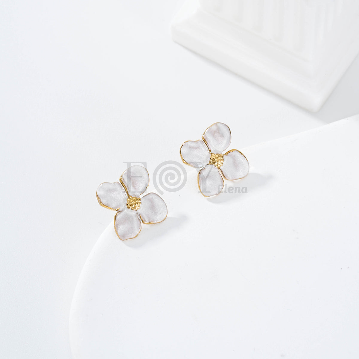Pendientes flor color