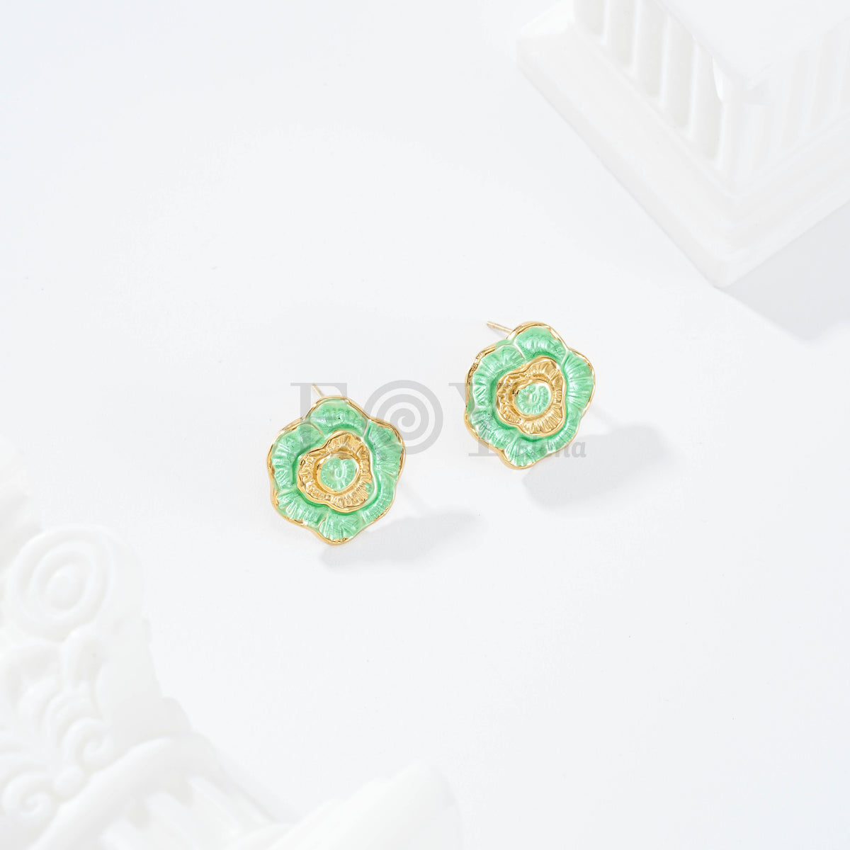 Pendientes flor color