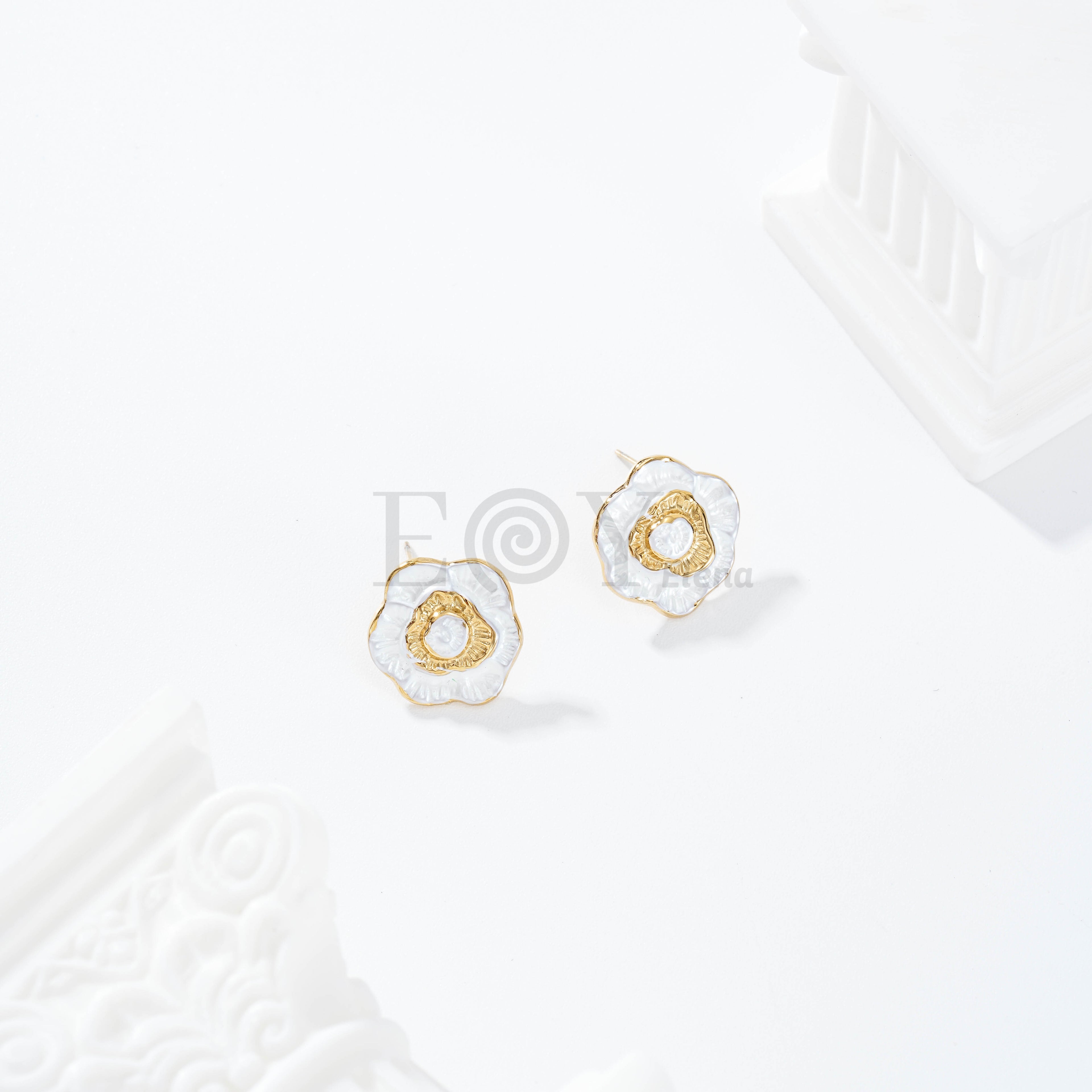 Pendientes flor color