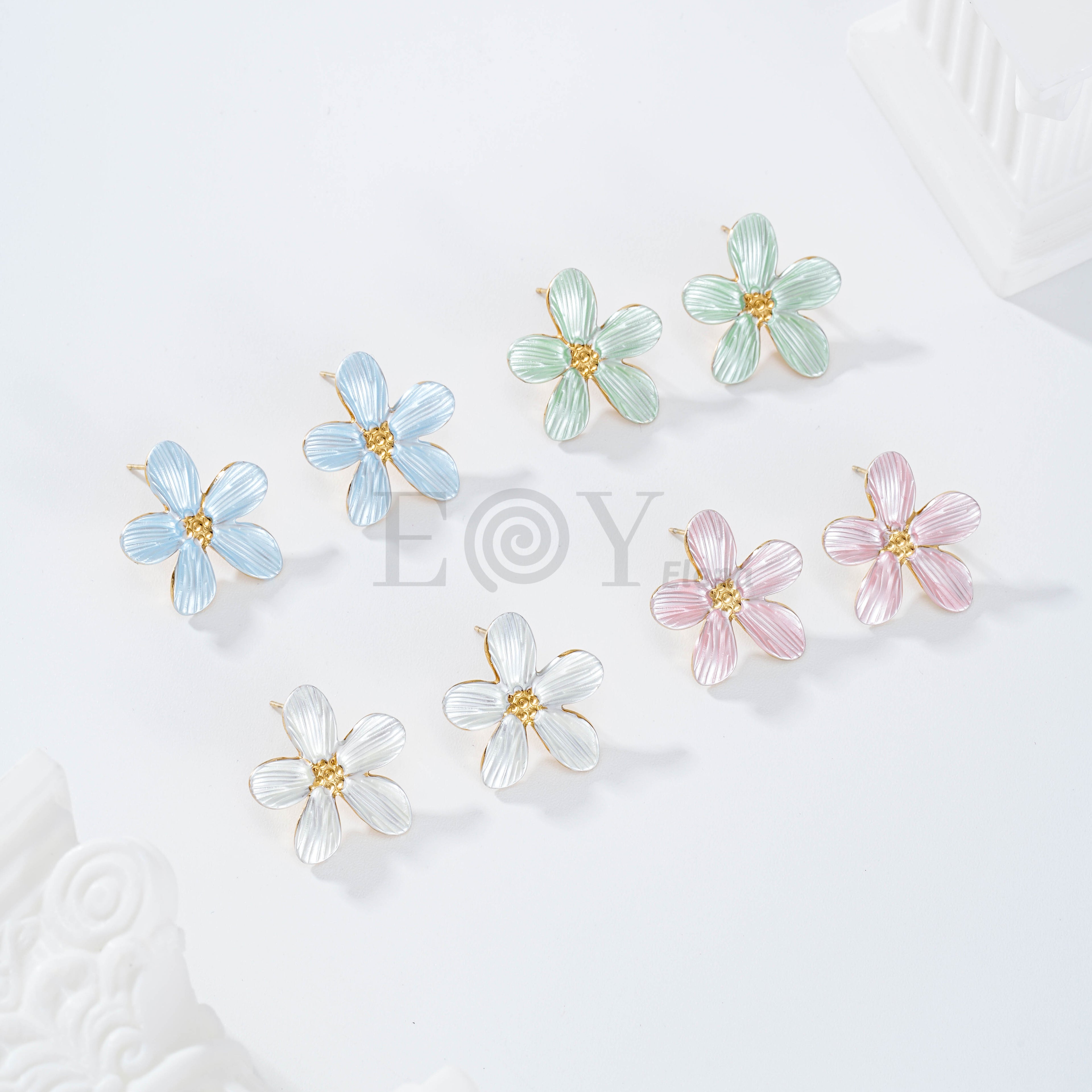 Pendientes flor color