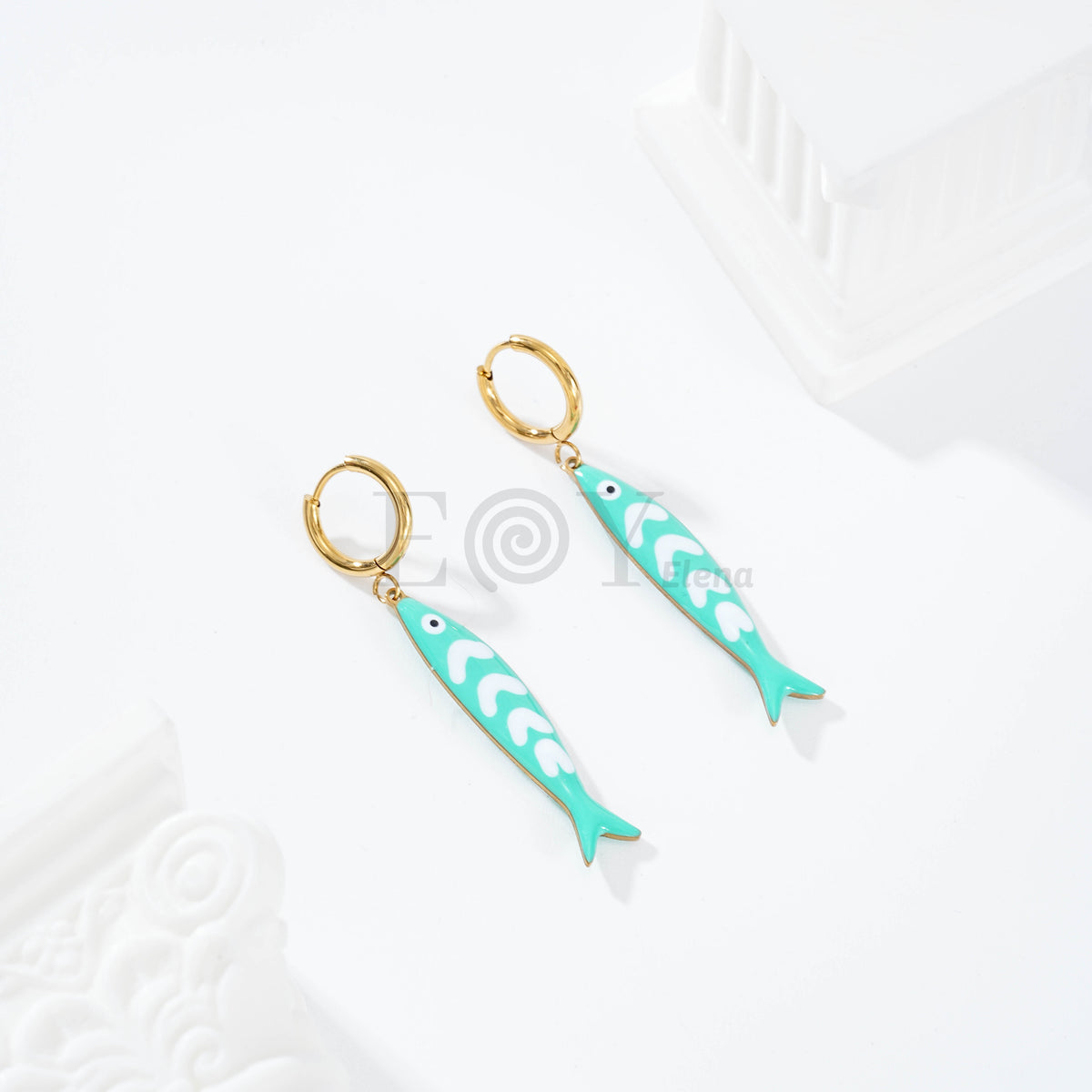 Pendientes de aro pez color