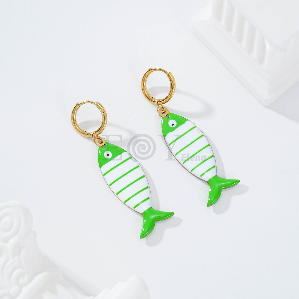Pendientes de aro pez color