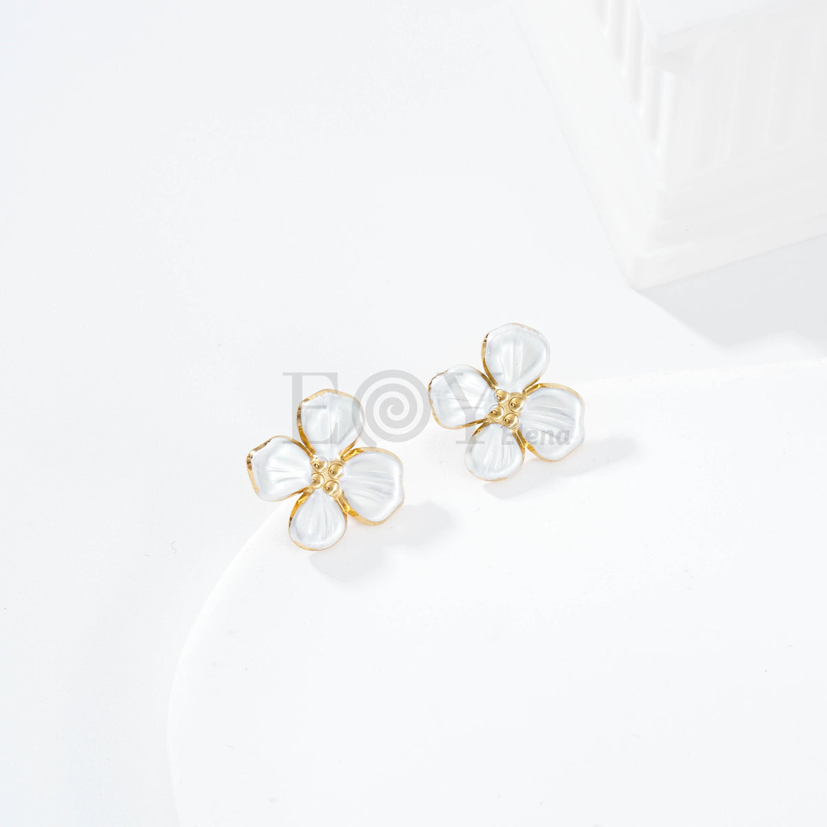 Pendientes flor color