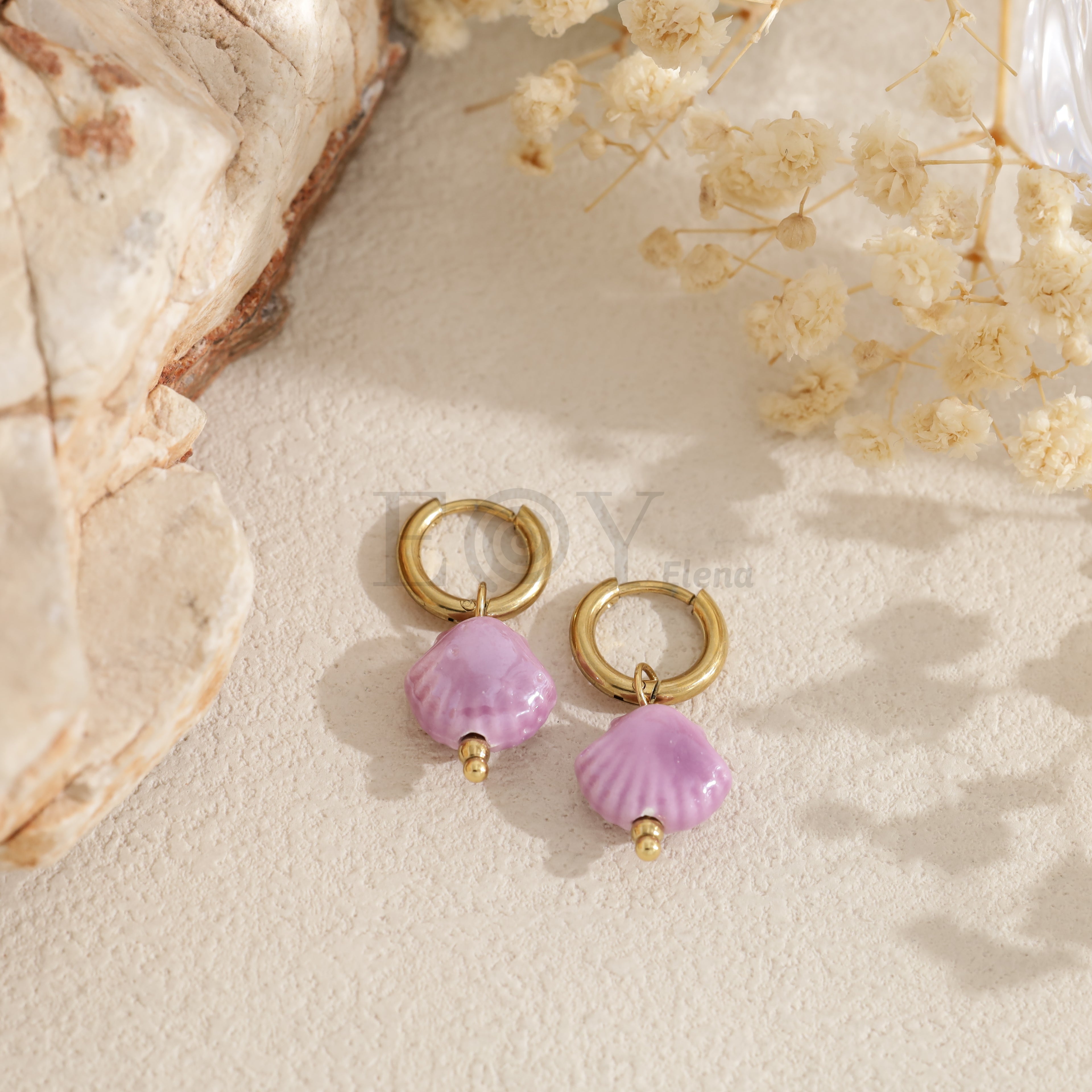 Pendientes de aro con concha color