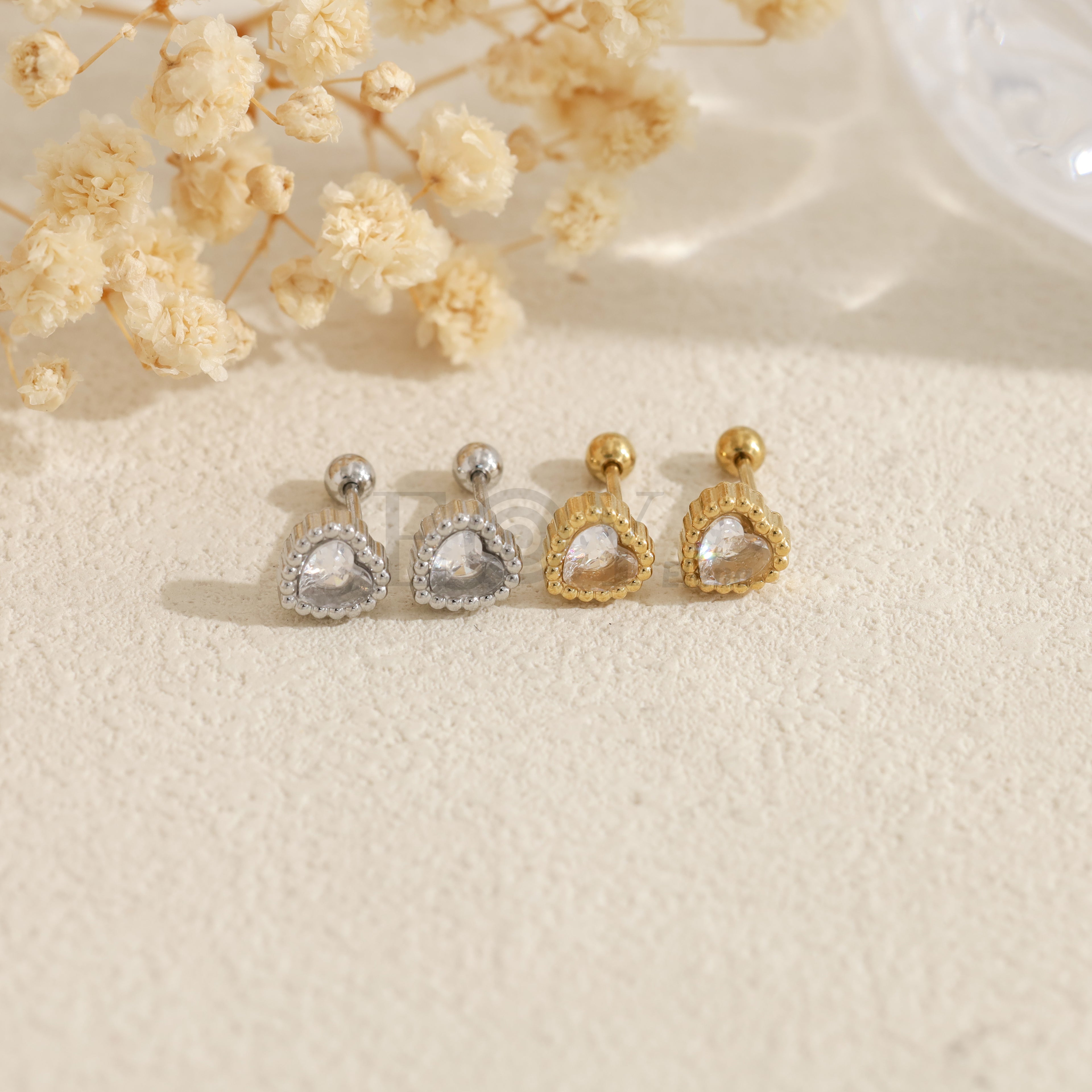 Pendientes pequeños corazón con piedra