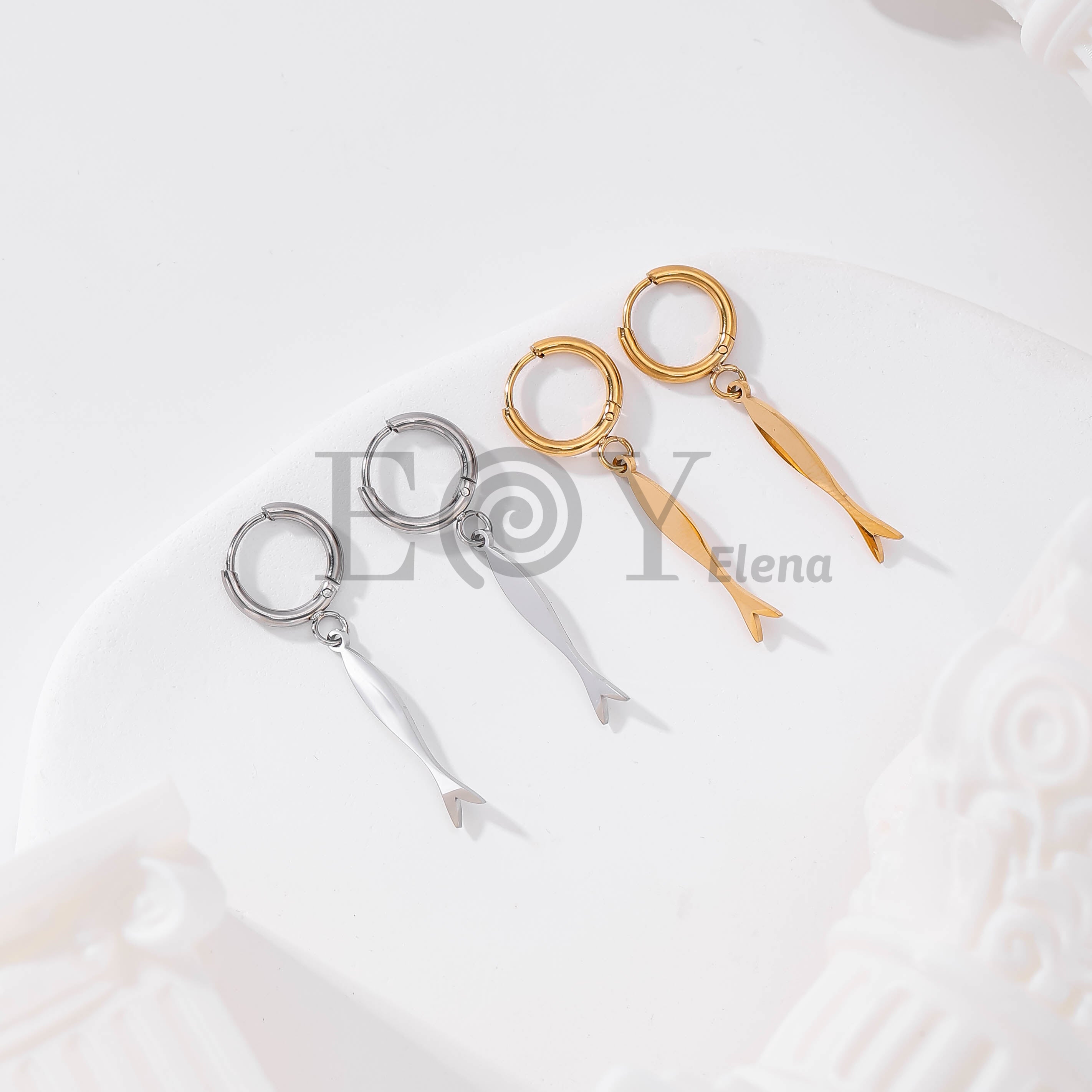 Pendientes de aro con pez