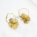 Pendientes Flor Texturizada de Aro