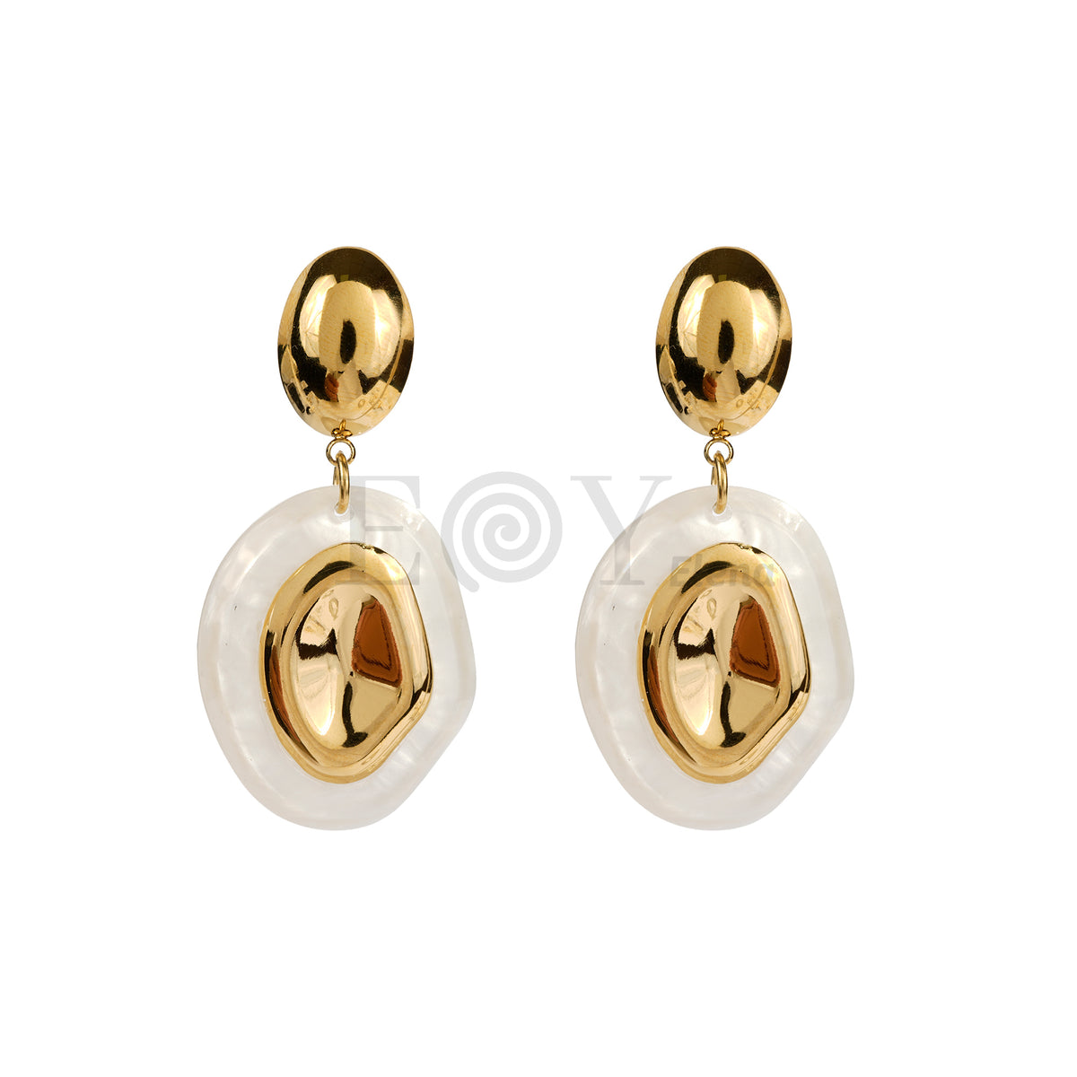 Pendientes con detalle blanco acero