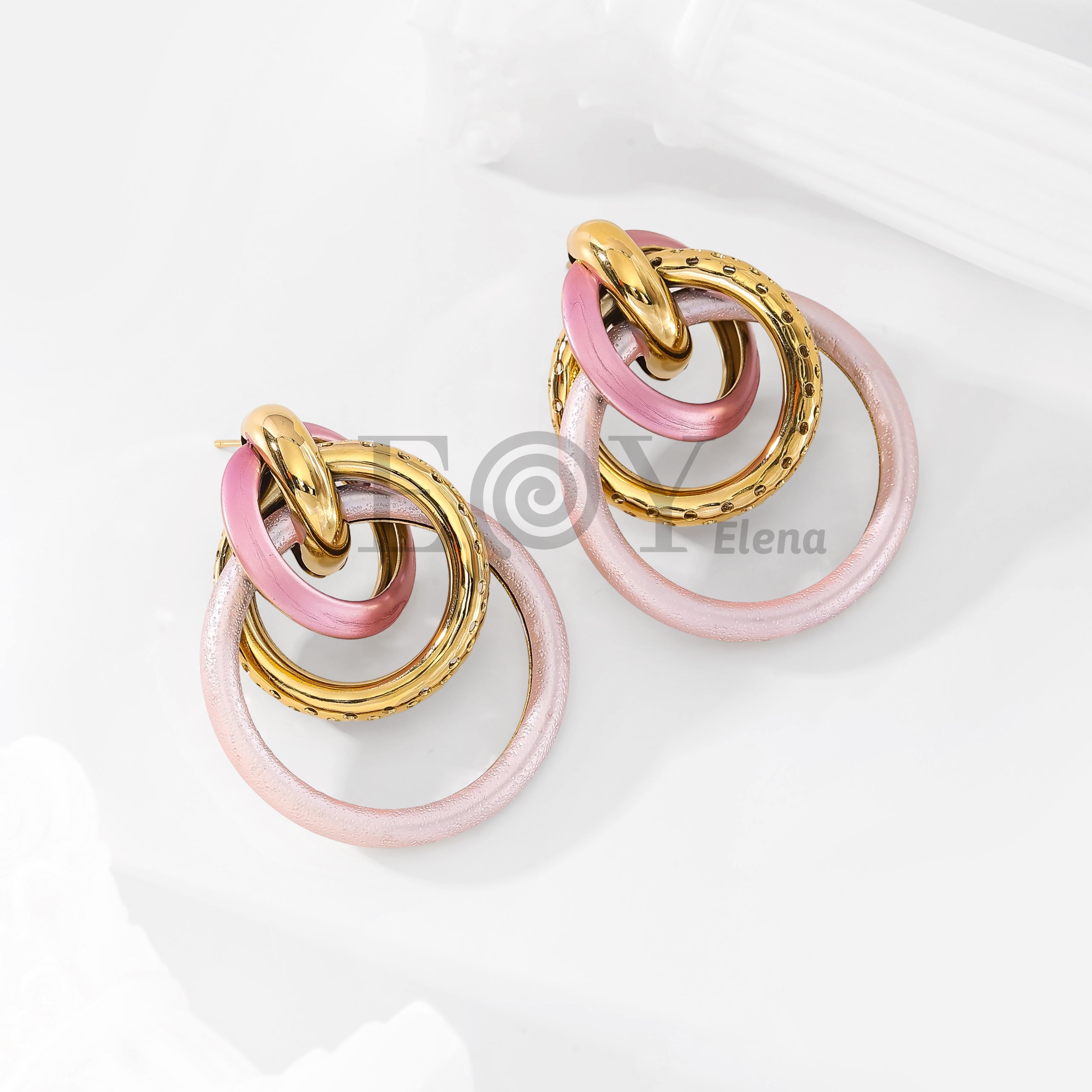 Pendientes Aros Entrelazados Multicolor