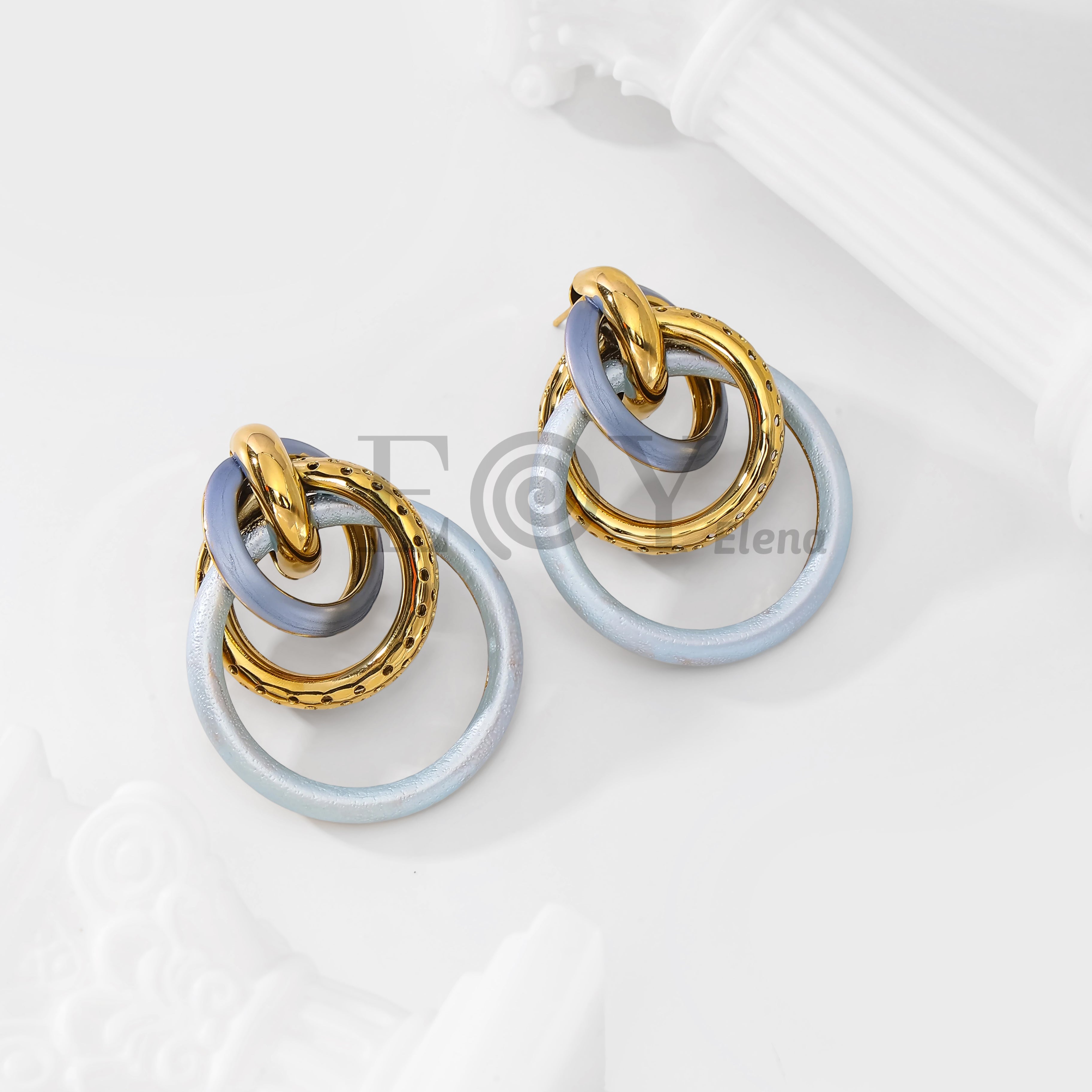 Pendientes Aros Entrelazados Multicolor