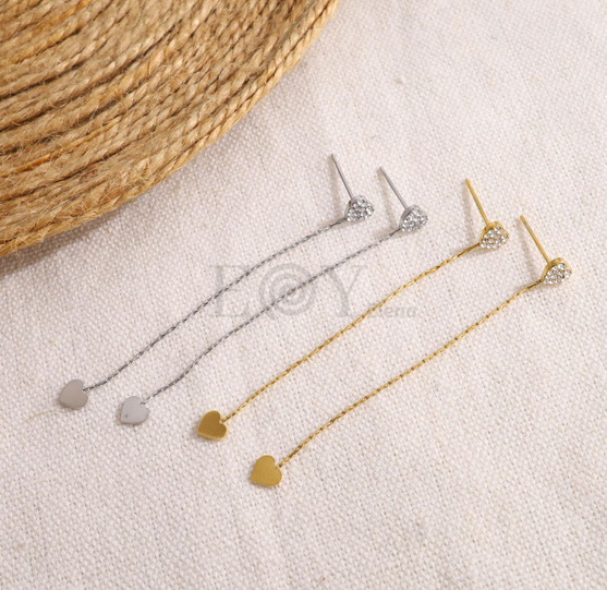 Pendientes largos con lágrima circonitas y chapa corazón