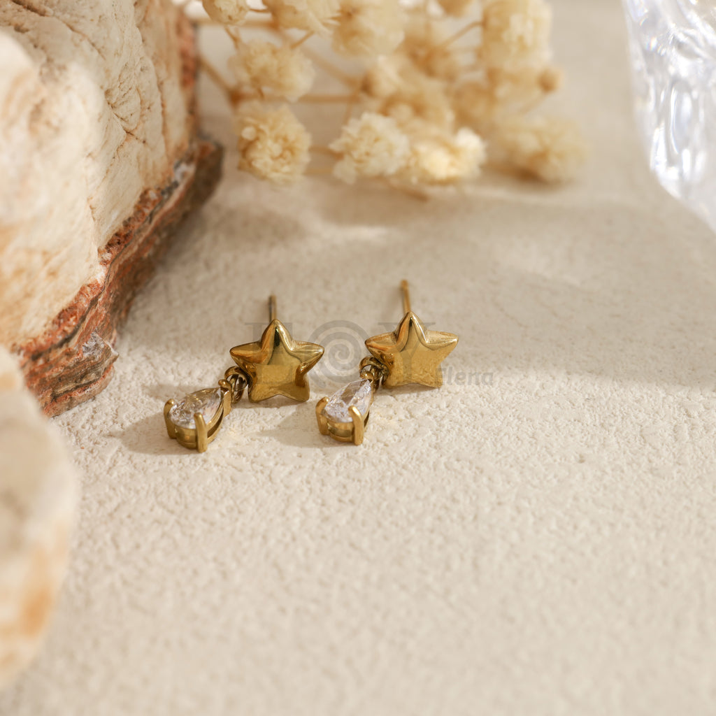 Pendientes con estrella y piedra en forma de lágrima