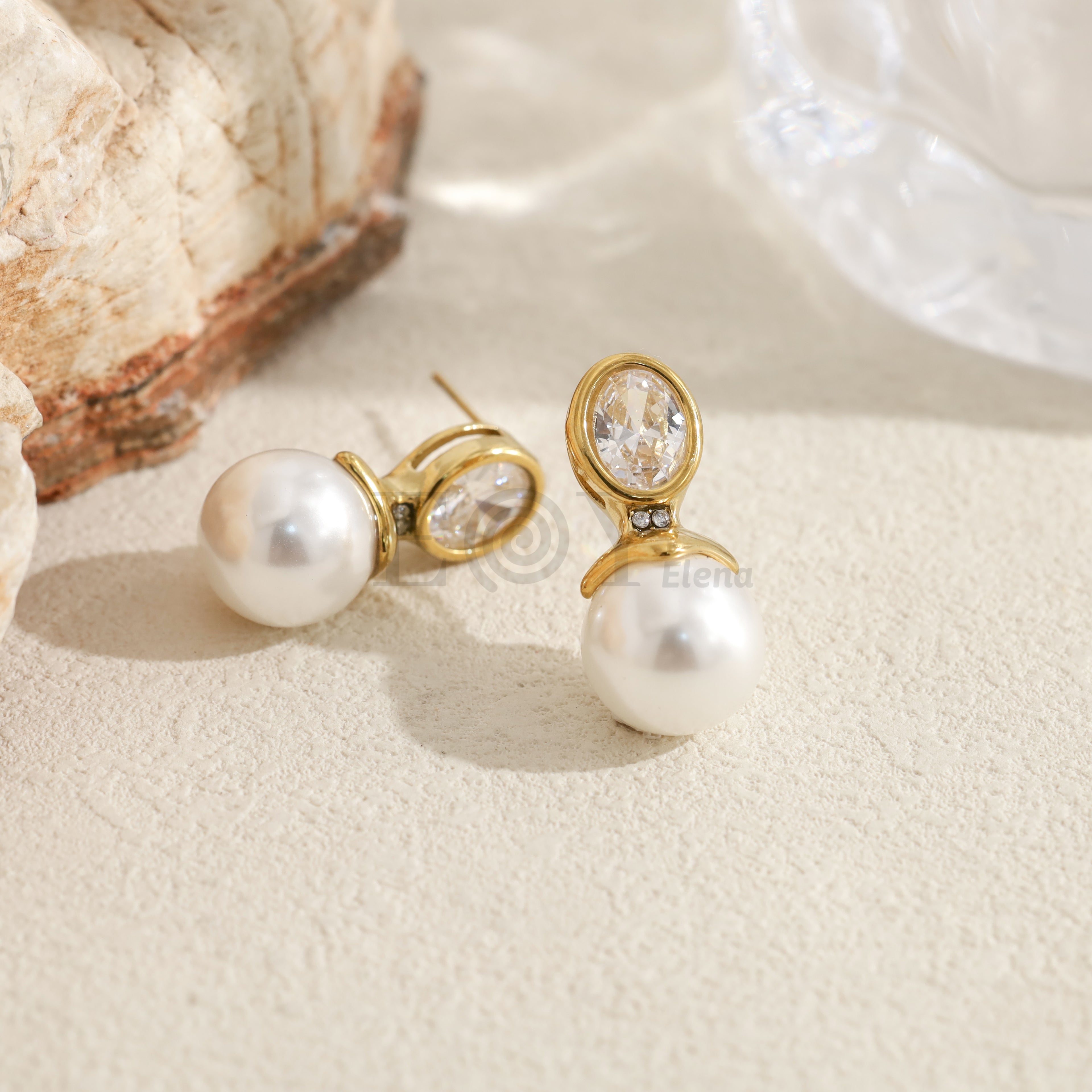 Pendientes con perla y piedra ovalada