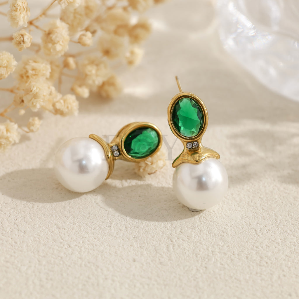 Pendientes con perla y piedra ovalada