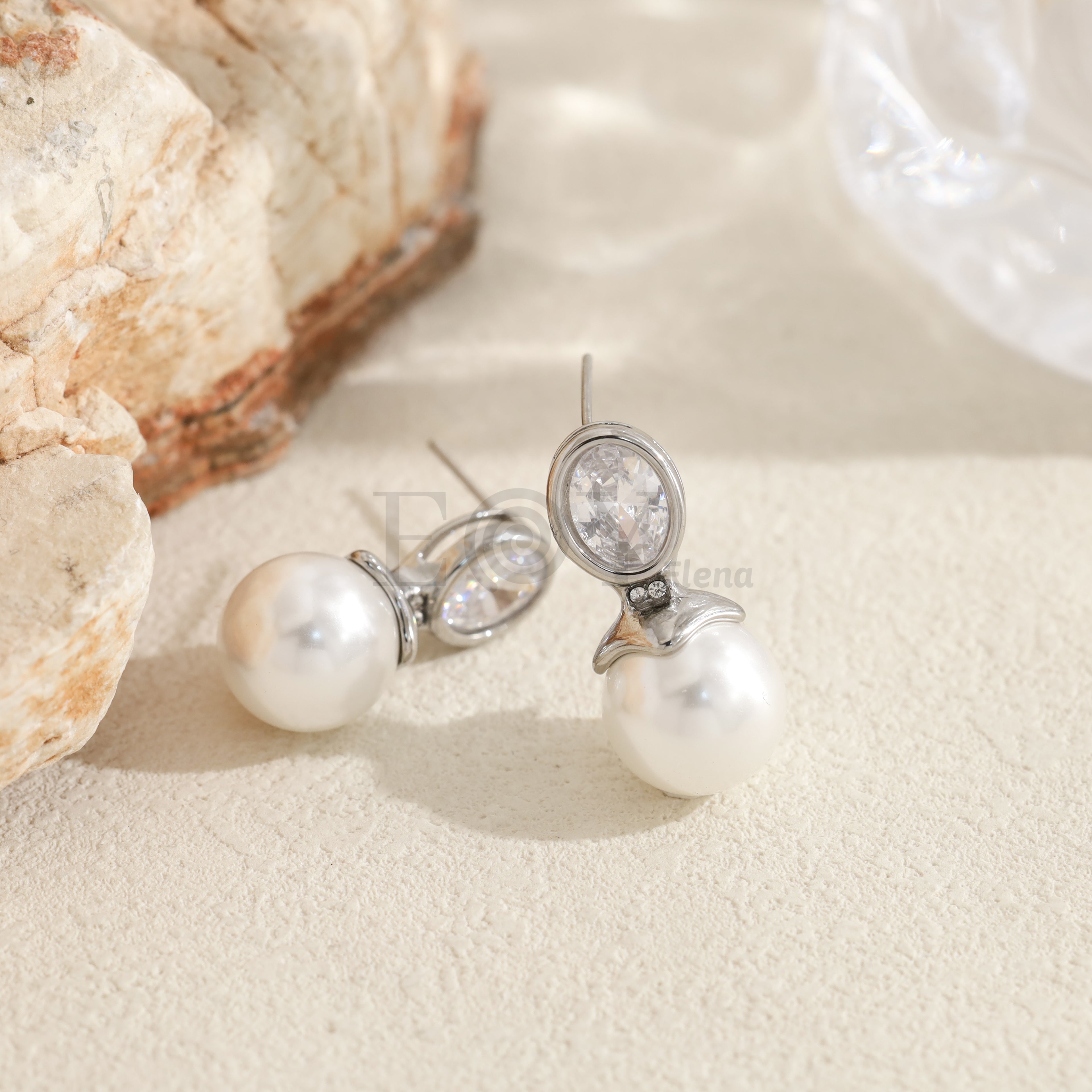 Pendientes con perla y piedra ovalada