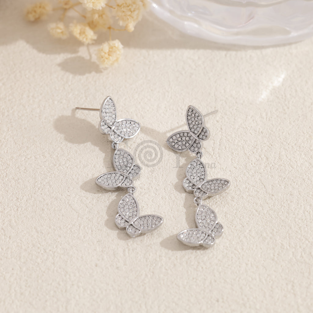 Pendientes largos de mariposas con circonitas