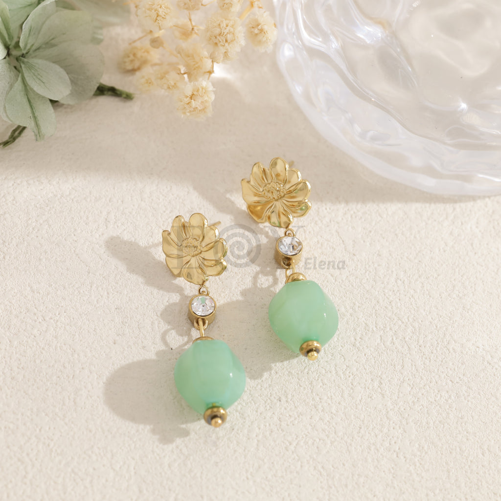 Pendientes flor con abalorio ovalado