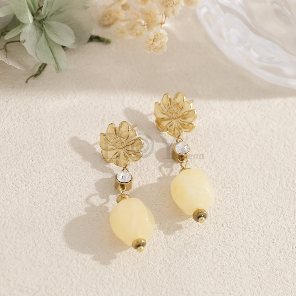 Pendientes flor con abalorio ovalado