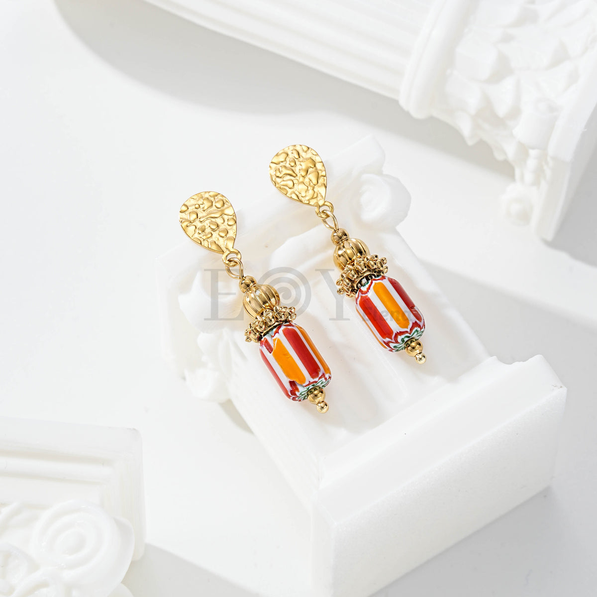 Pendientes chapa texturizada con piedras color