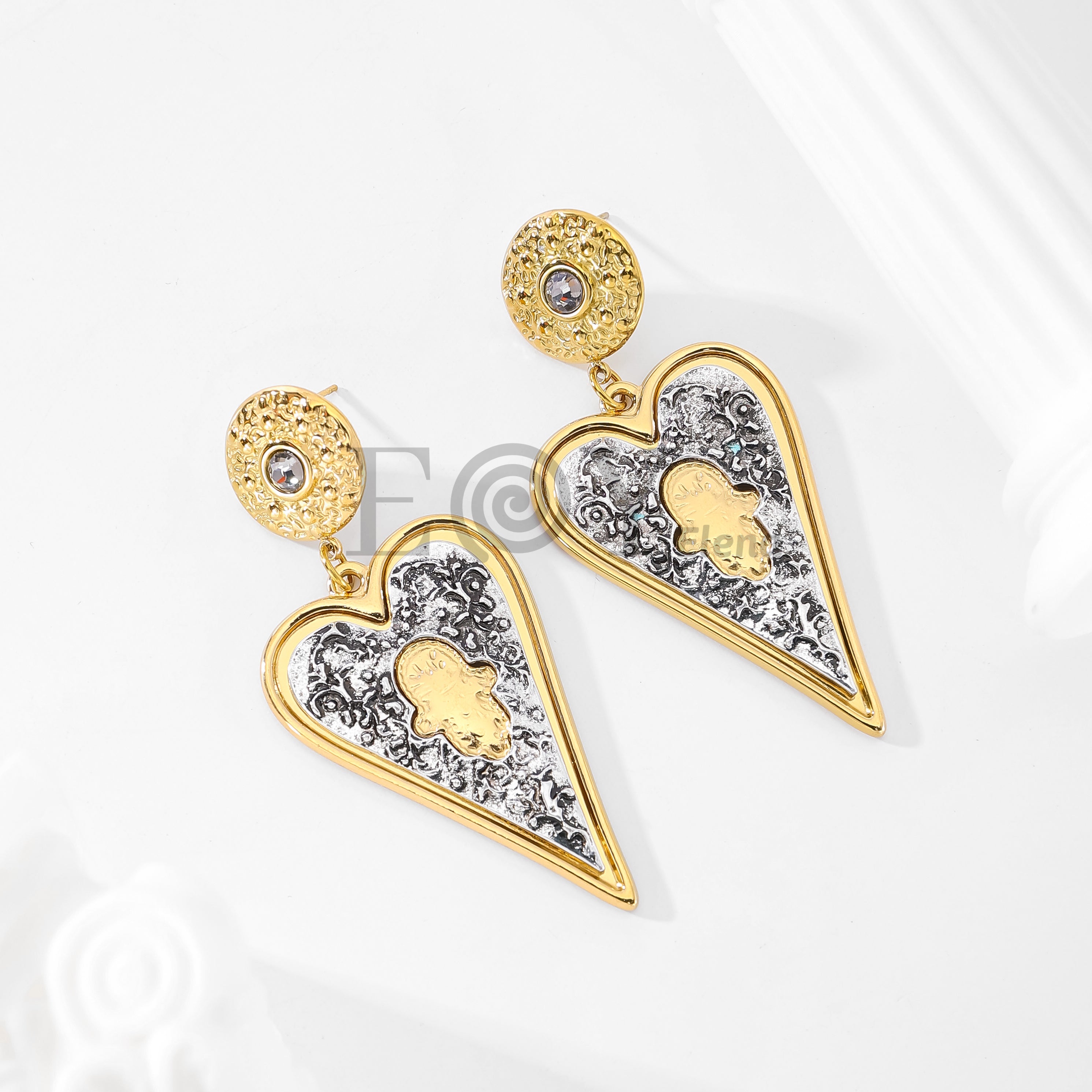 Pendientes con corazón símbolos