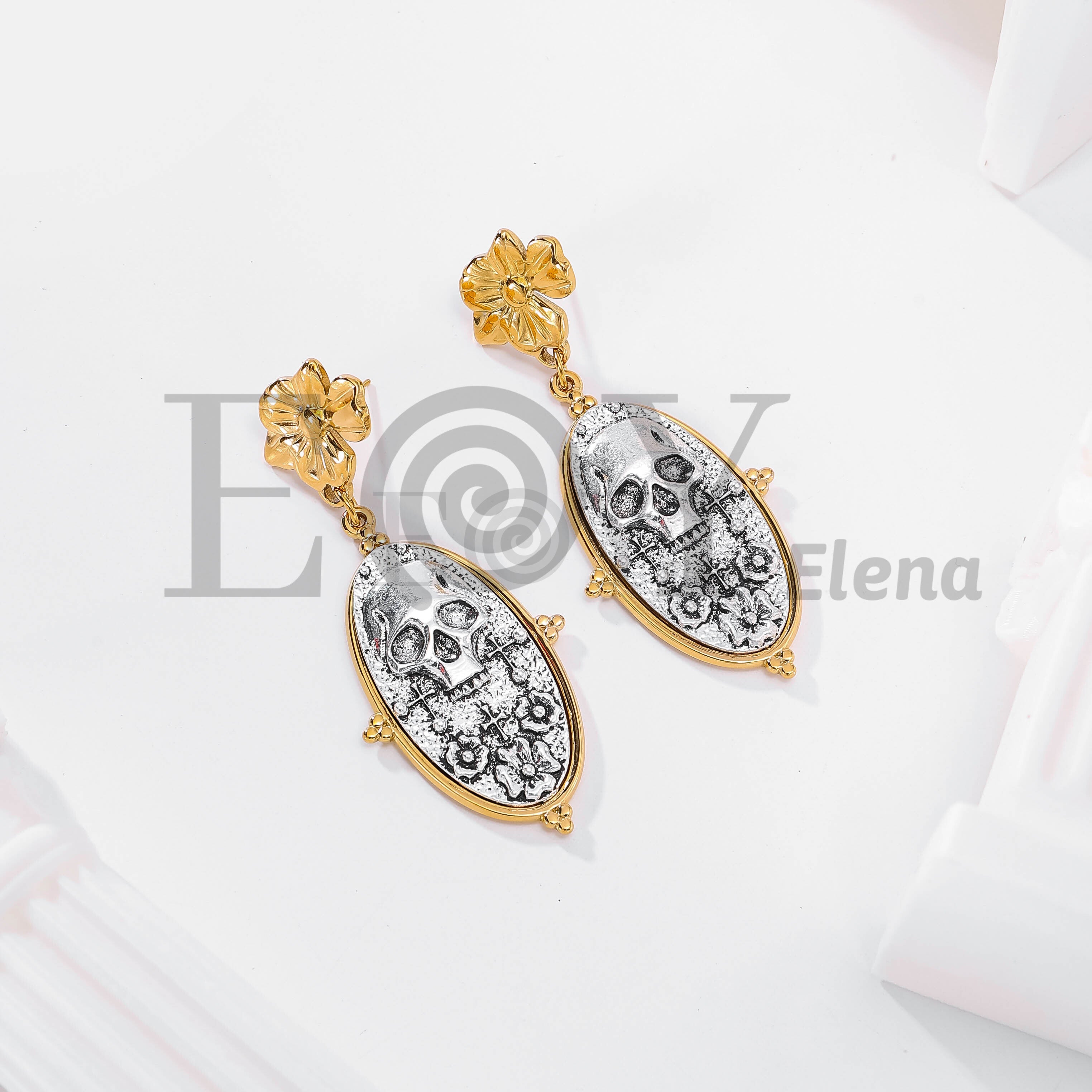 Pendientes con calavera