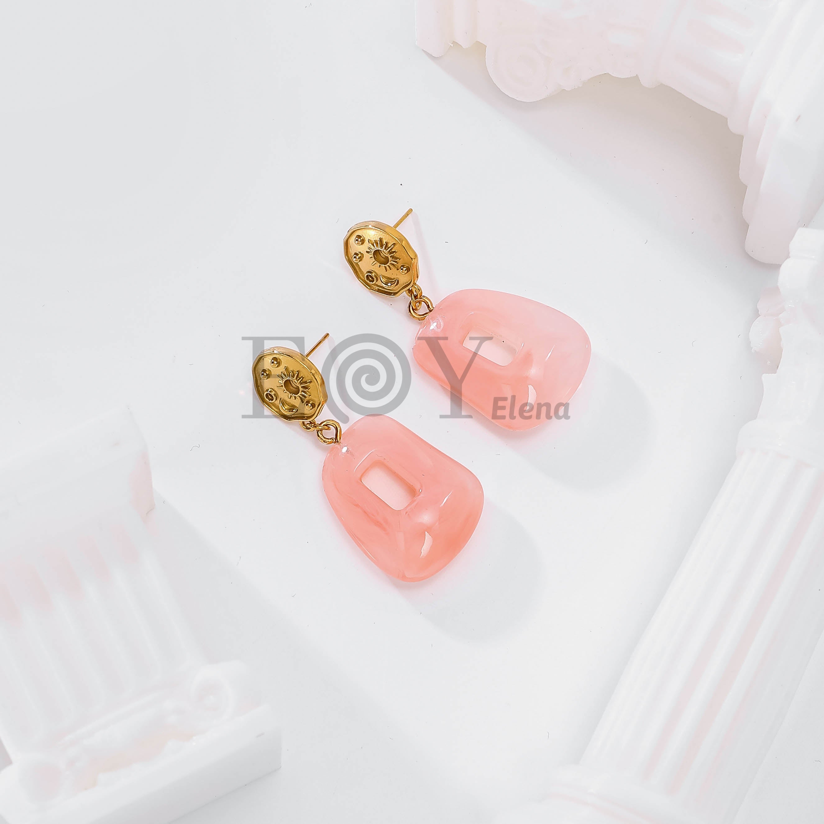 Pendientes con cuadrado color