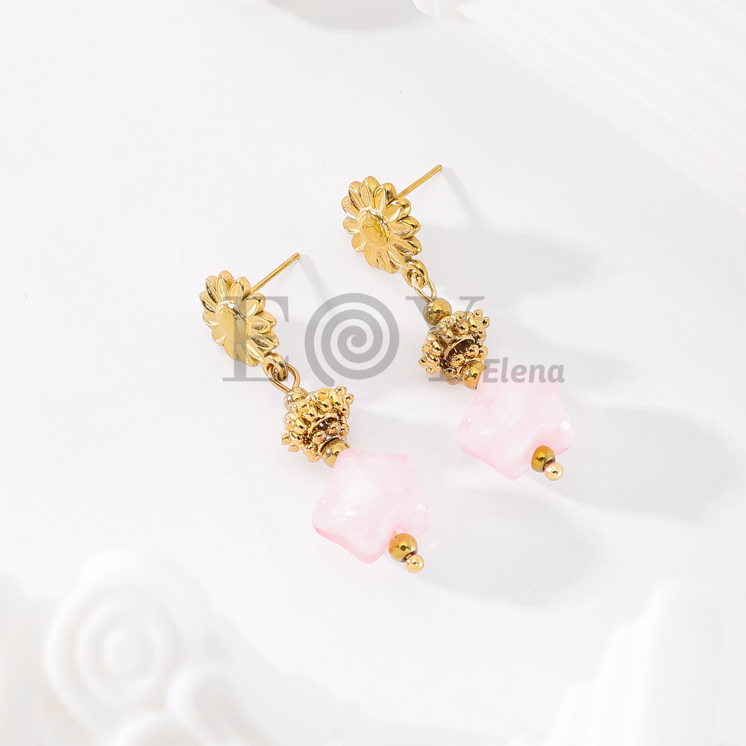 Pendientes chapa flor con piedra