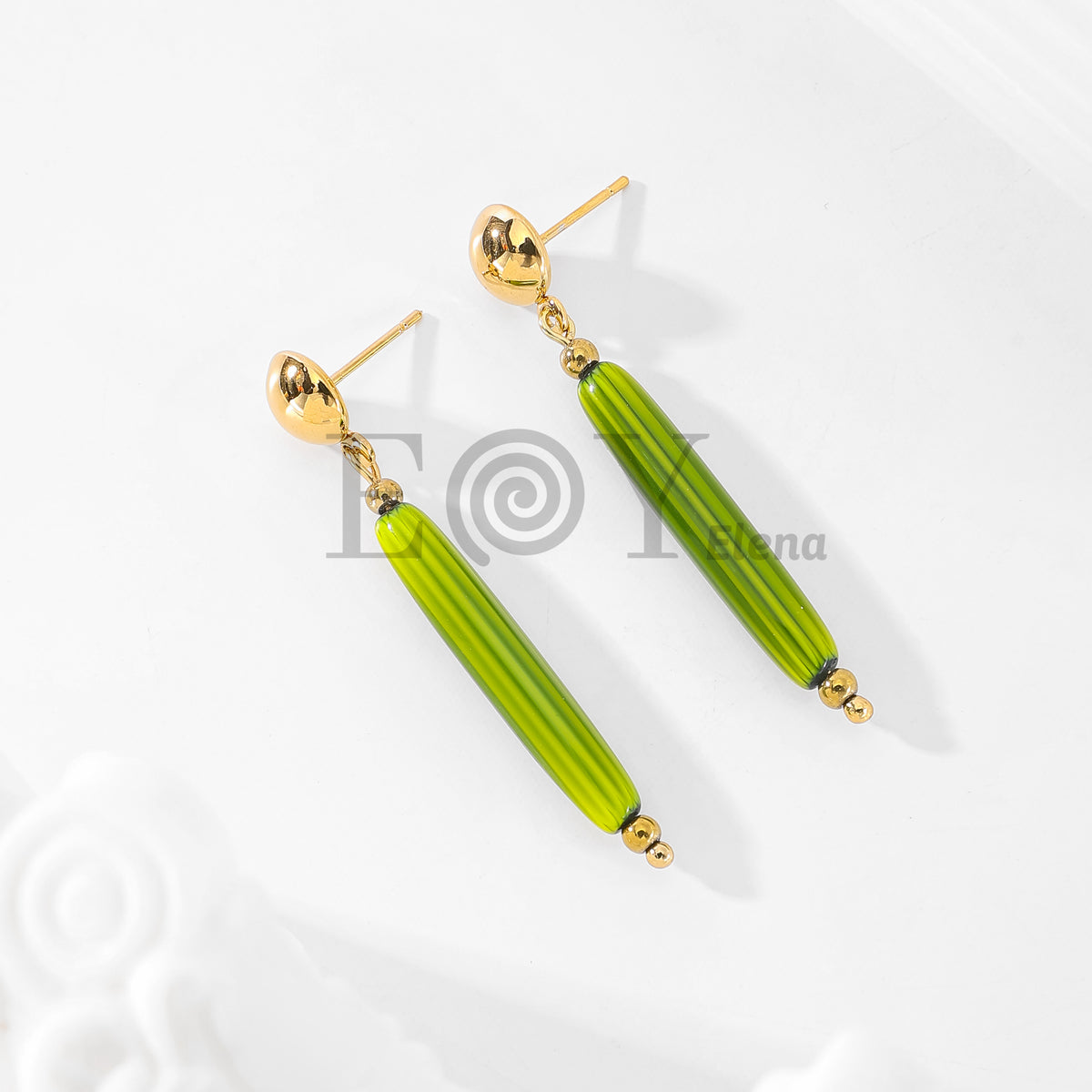 Pendientes con bastón color